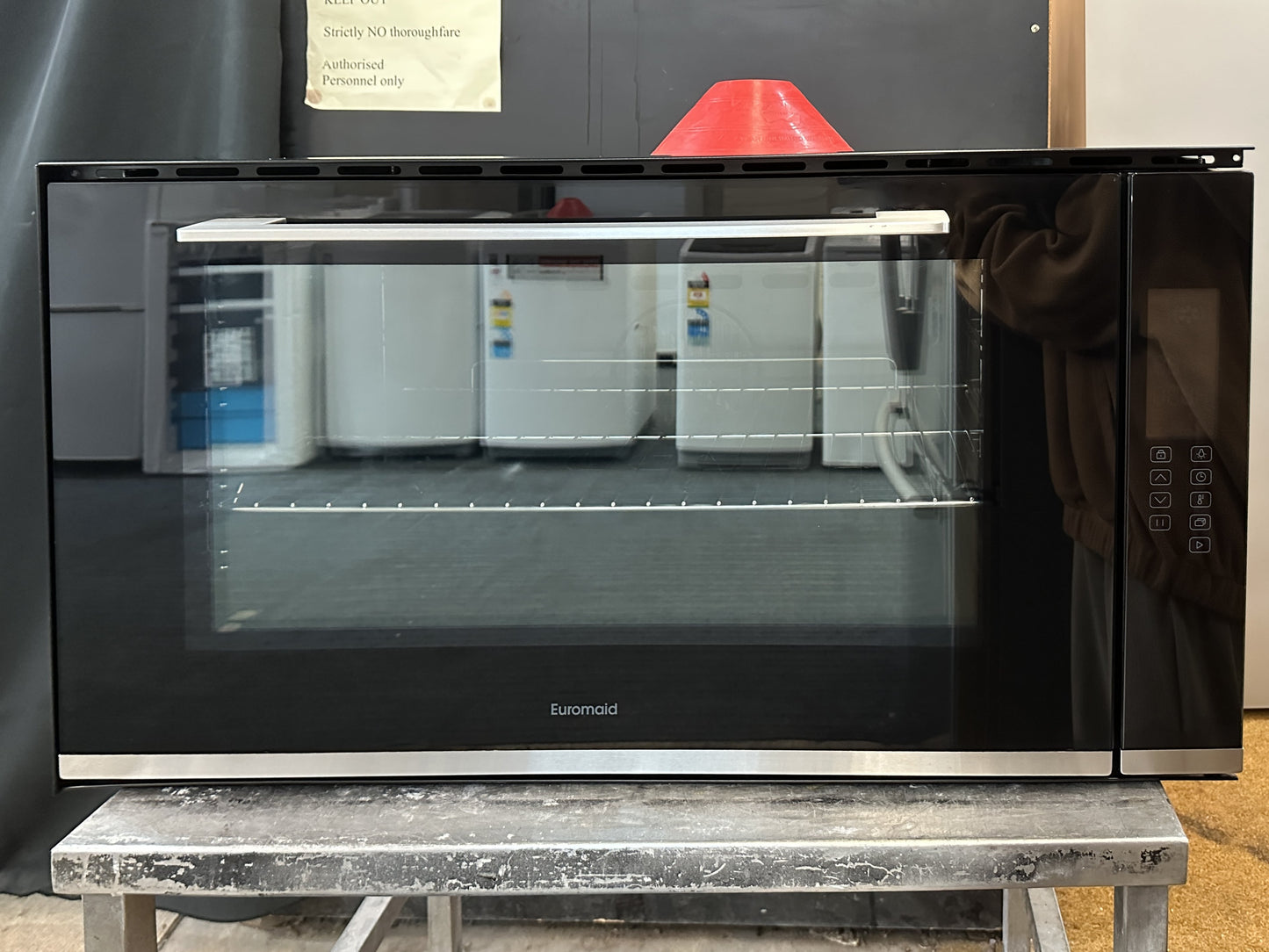 Euromaid 90cm Fan Forced Electric Underbench Oven ETD90B