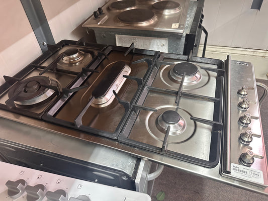 Smeg 5 Burner Natural Gas Cooktop 900mm