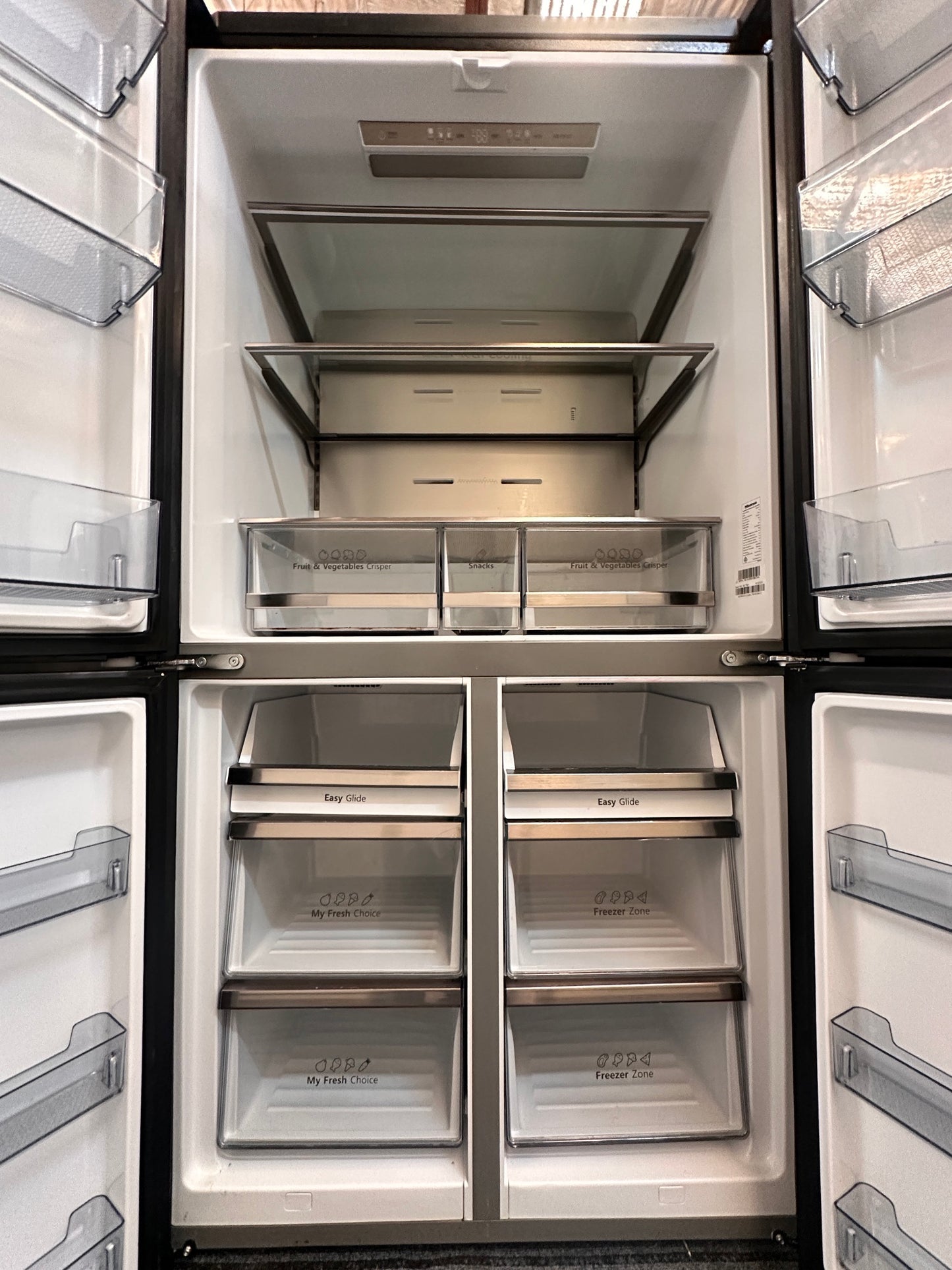 Hisense PureFlat French Door Fridge Freezer 609L HRCD609B Black