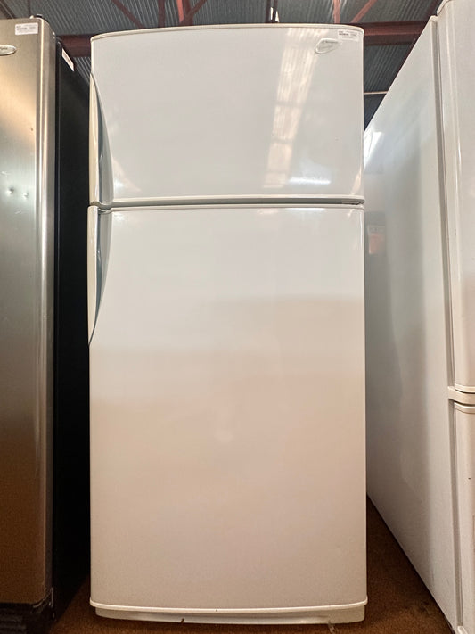 Westinghouse Top Mount Fridge Freezer 532L RJ532T-R