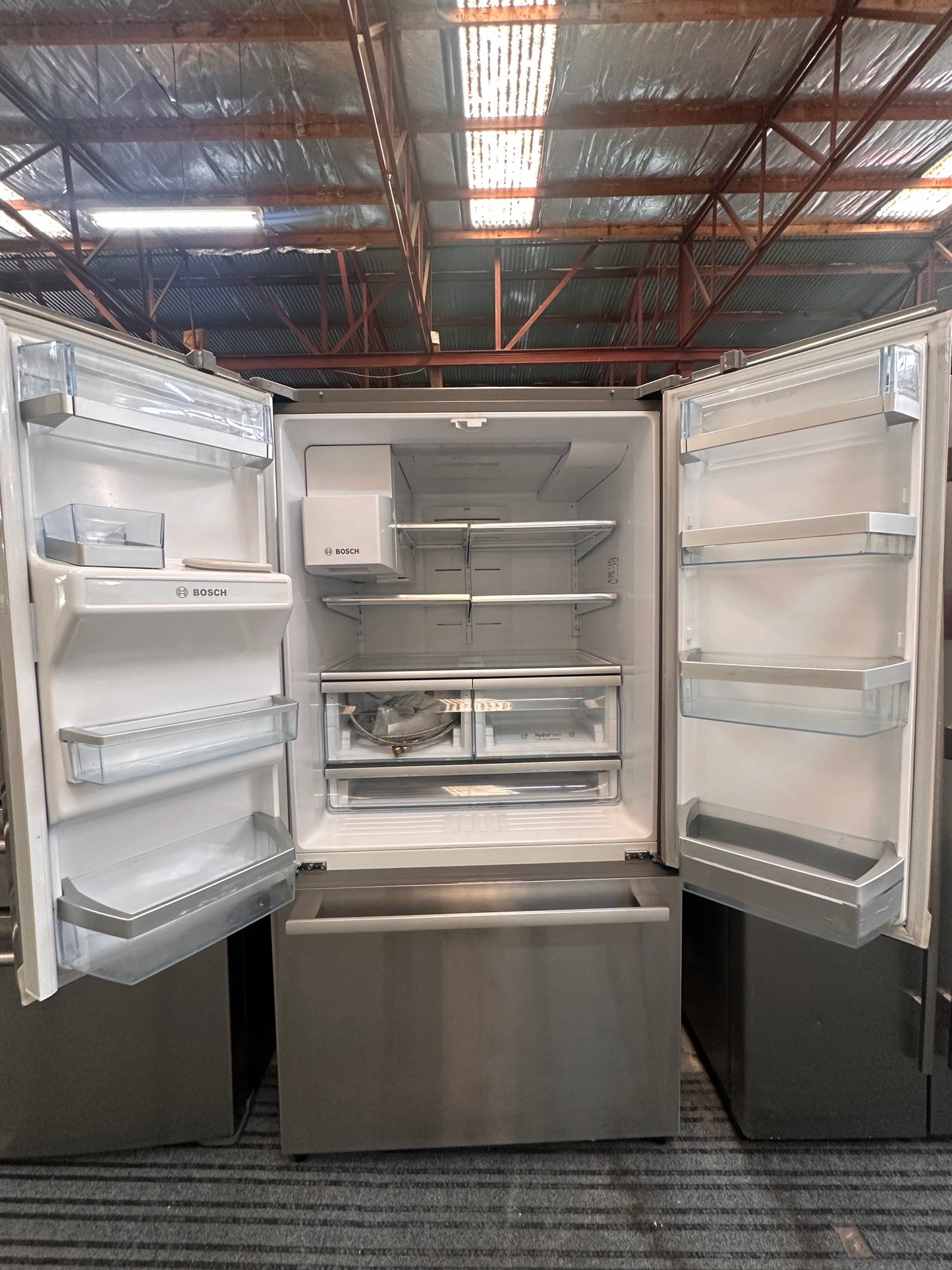 Bosch French Door Fridge Freezer 762L KFN91PJ10A/04