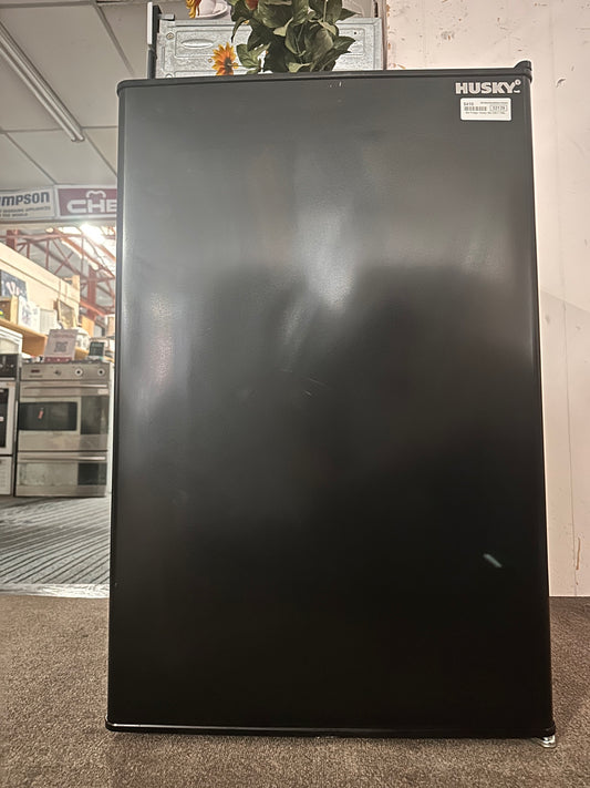 HUSKY Bar Fridge BC-130.1 130L Black