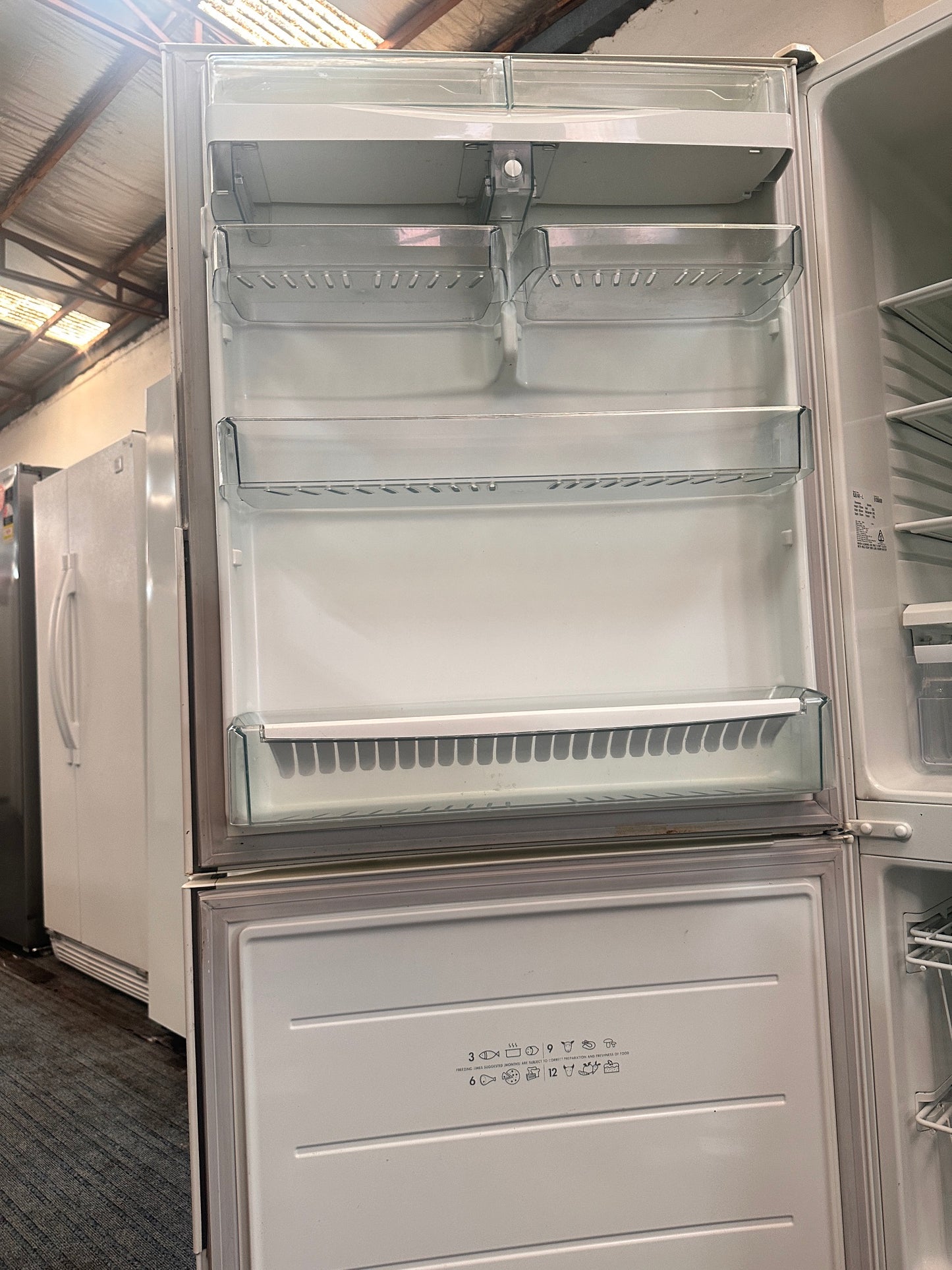Westinghouse Bottom Mount Fridge Freezer 505L BJ514V-L