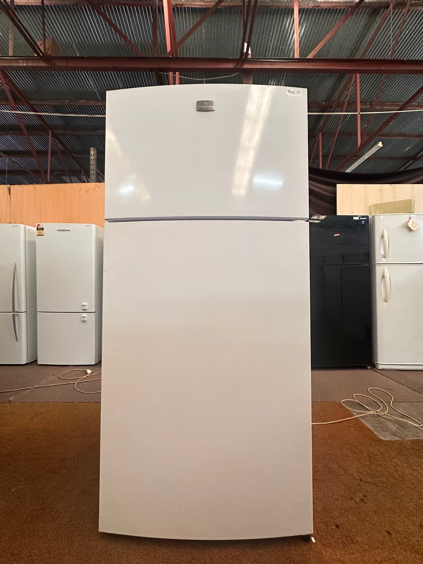 Kelvinator Top Mount Fridge Freezer 536L KTM5402WC