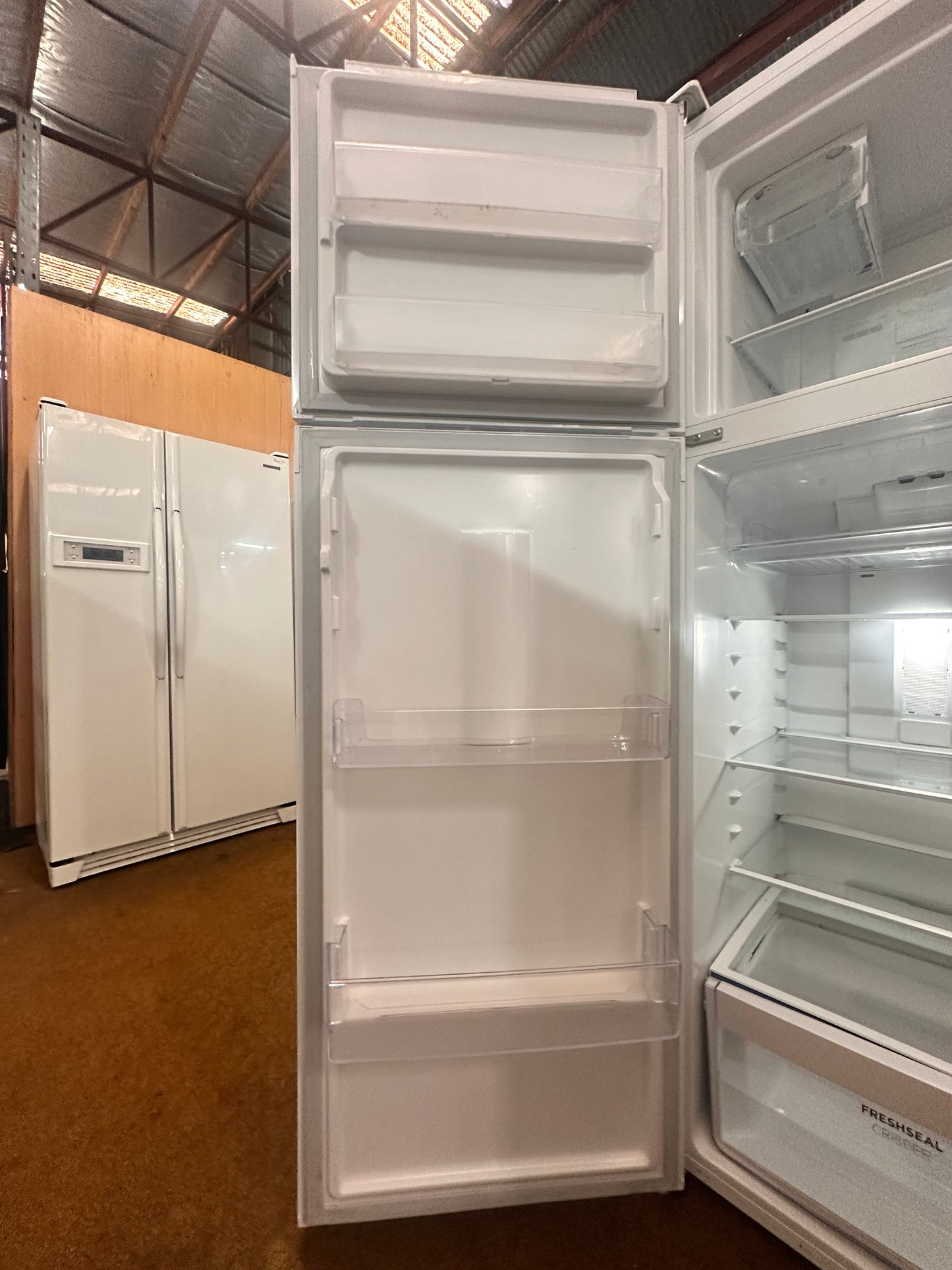Westinghouse Top Mount Fridge Freezer 369L WTM3400WK