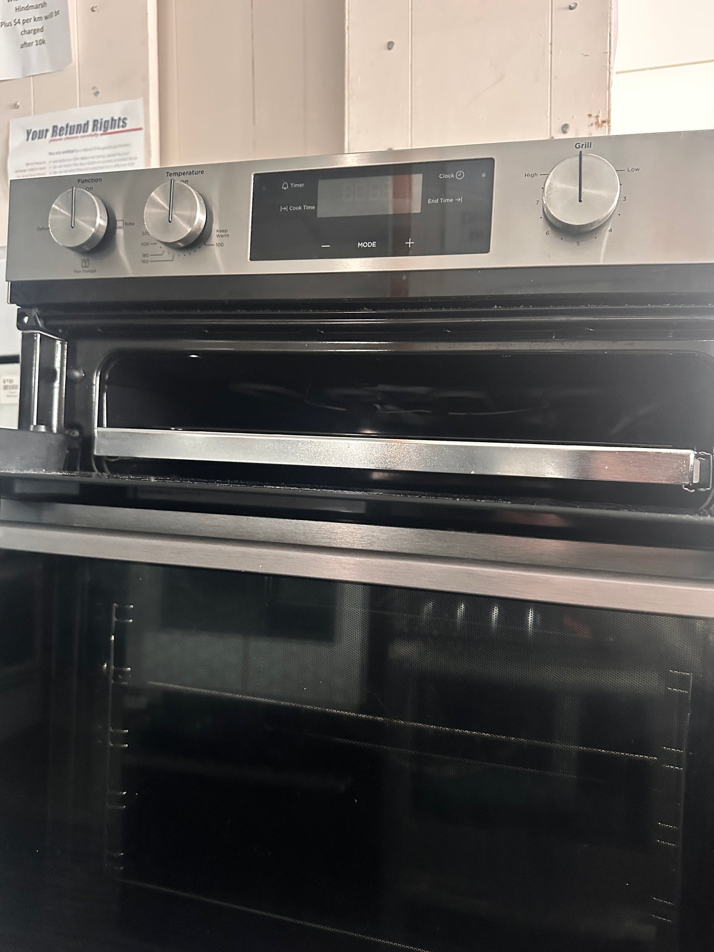 Westinghouse Fan Forced 60cm Built-In Natural Gas Oven with Separate Electric Grill WVG655SCNG