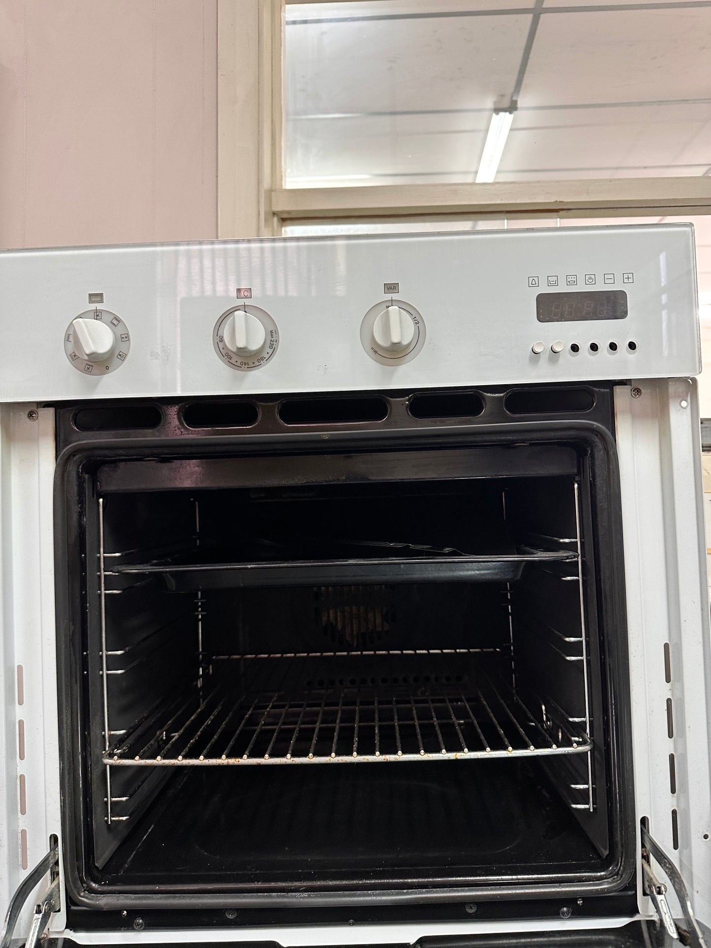 Ariston Fan Forced Electric Underbench Oven