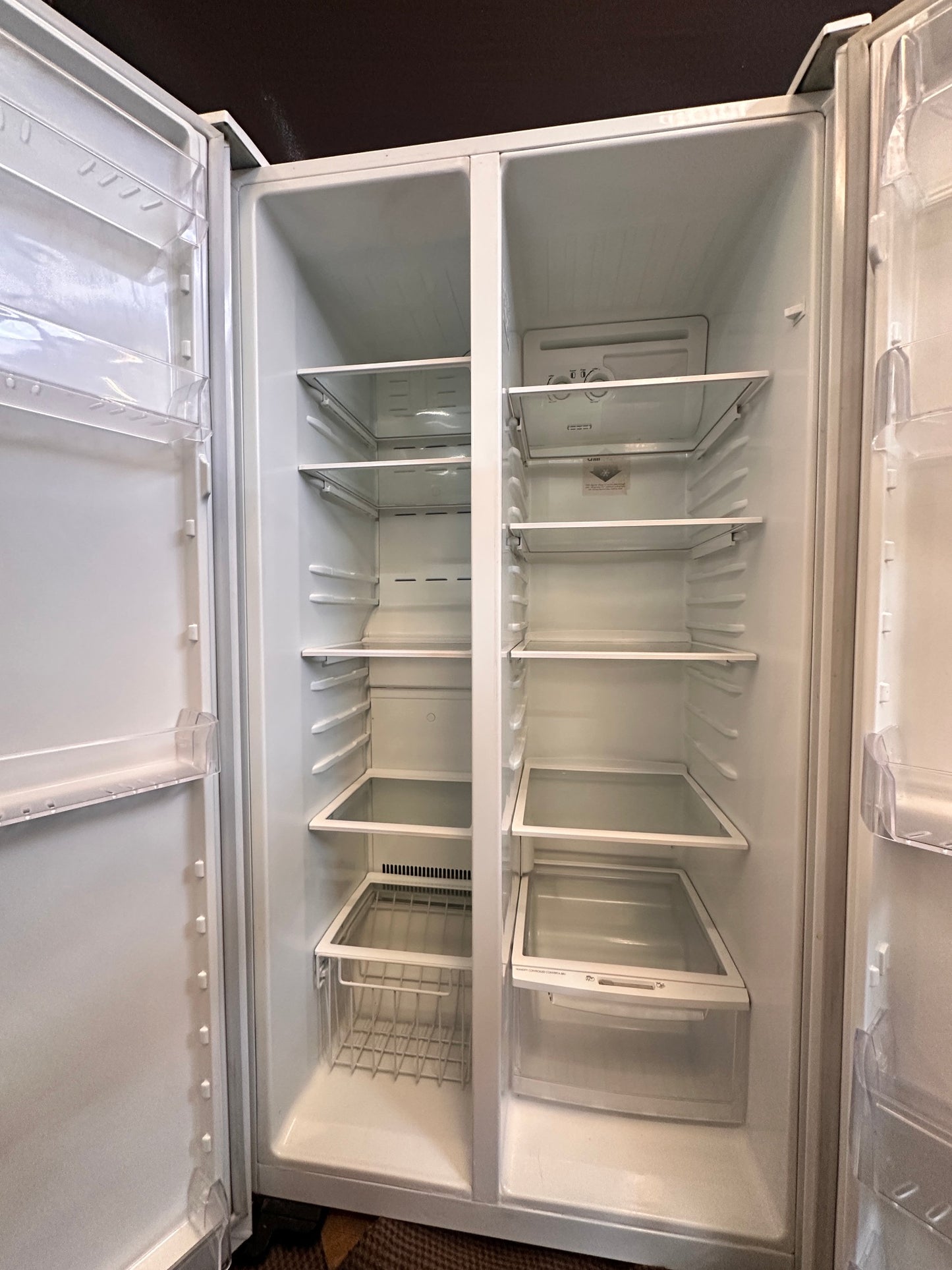 Kelvinator Side by Side Fridge Freezer 606L KSM6100WF