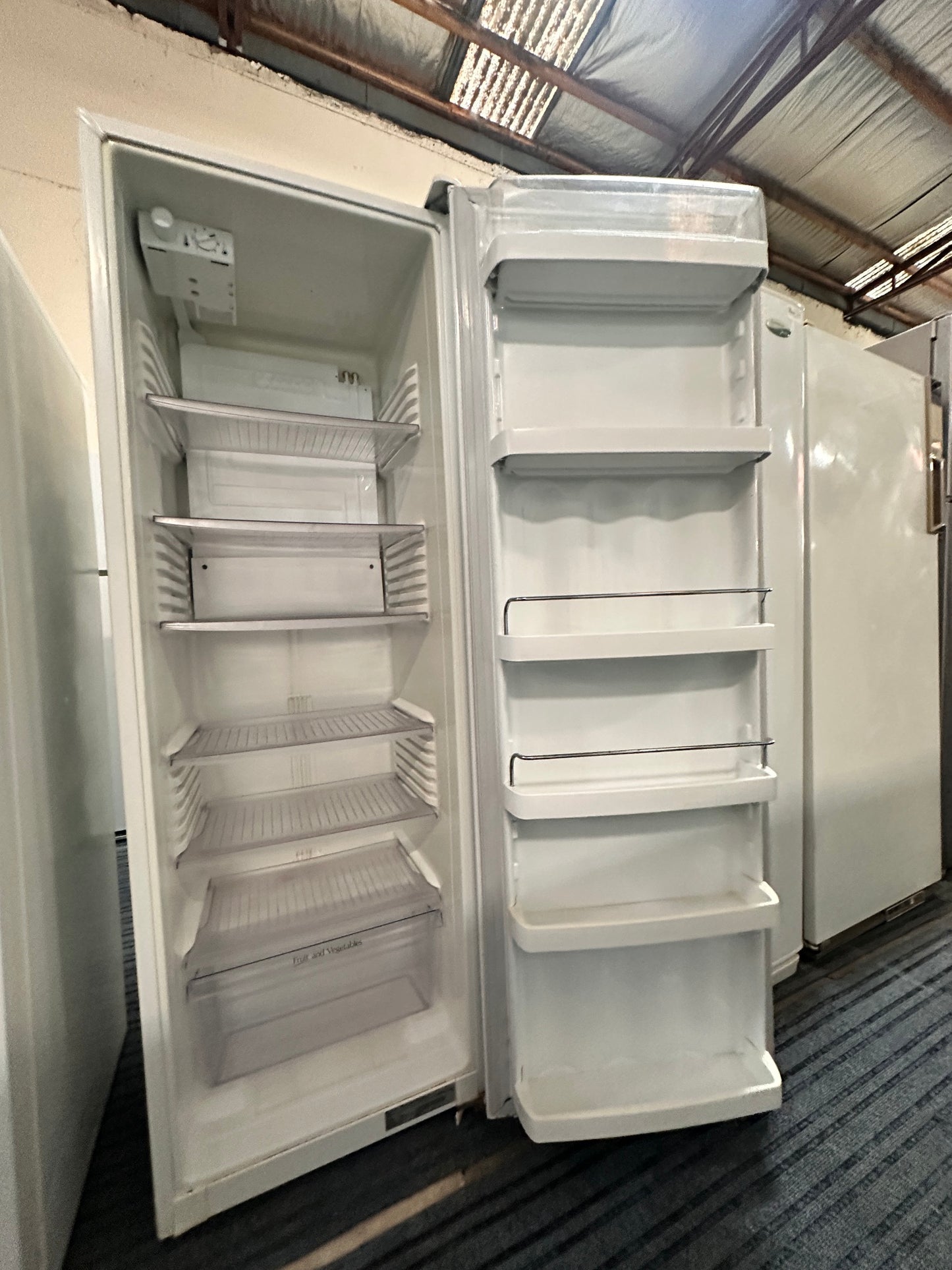 Fisher & Paykel Freestanding Fridge Only Approx. 300L CHF141915