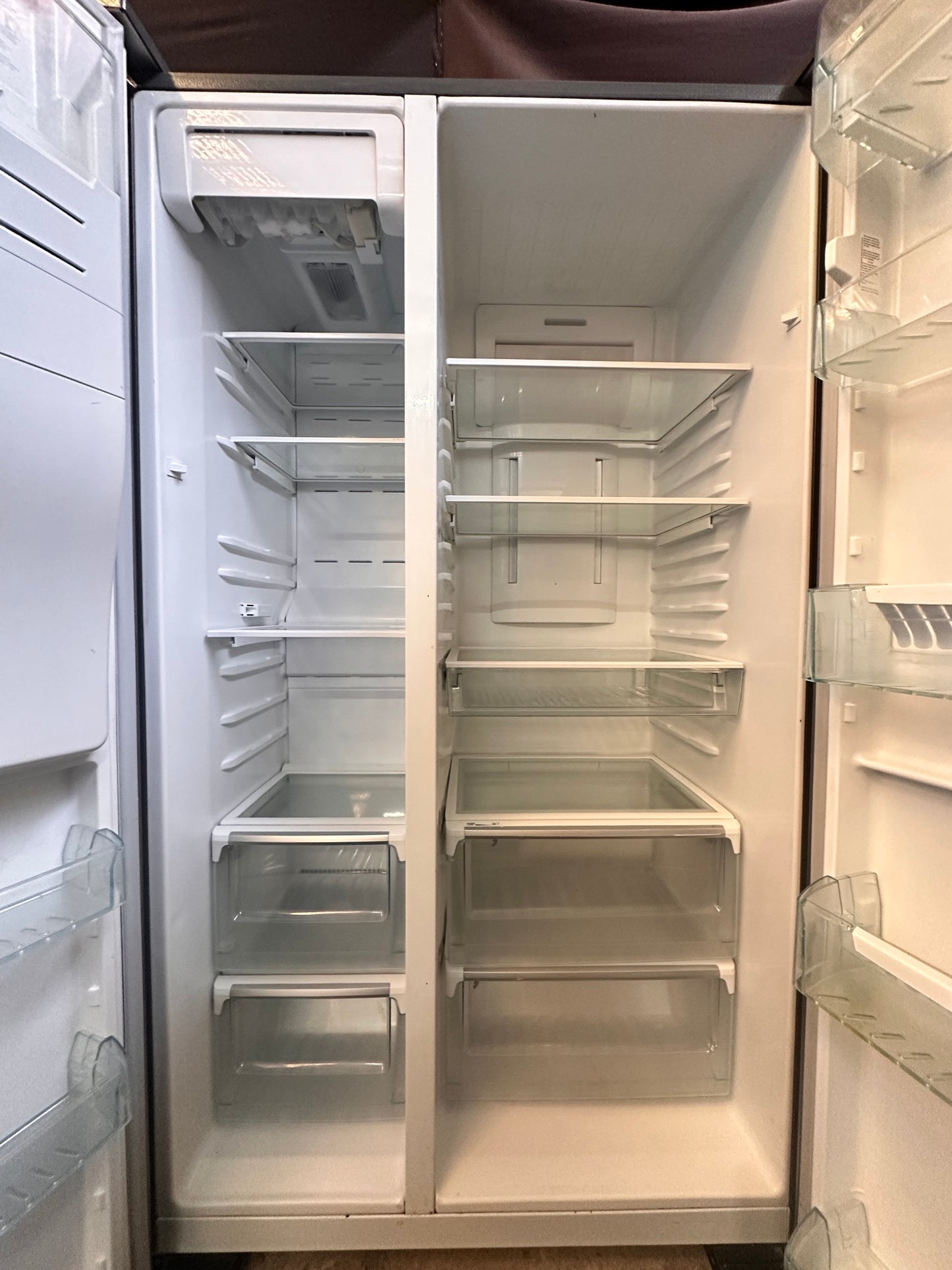 Westinghouse Stainless Side by Side Fridge Freezer 690L WSE6970SF