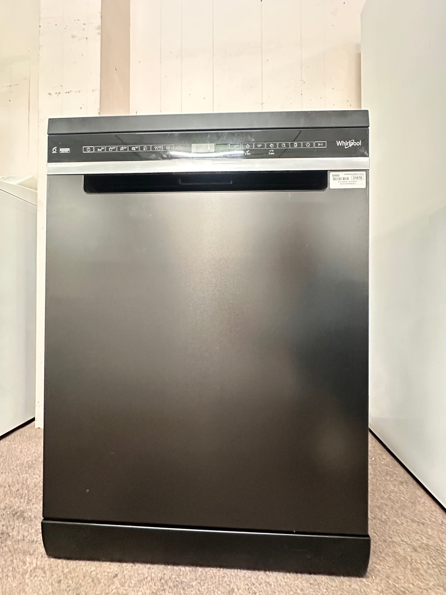 Whirlpool Freestanding Dishwasher WDFS3R4NBSAU