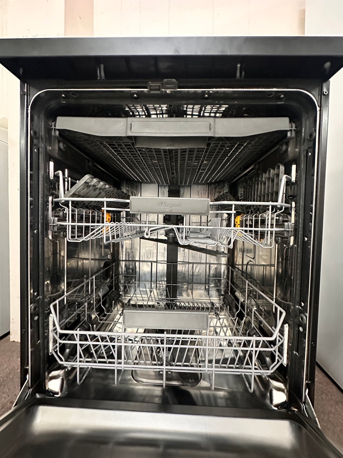 Whirlpool Freestanding Dishwasher WDFS3R4NBSAU