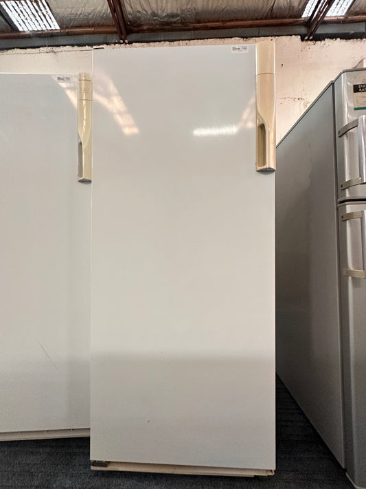 Westinghouse Freestanding Fridge Only 420L RP423G-L*6