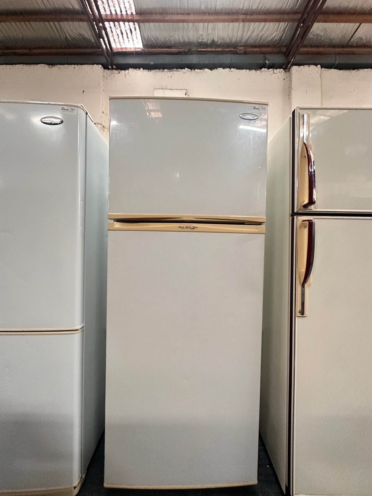 NEC Top Mount Fridge Freezer 358L FR-358