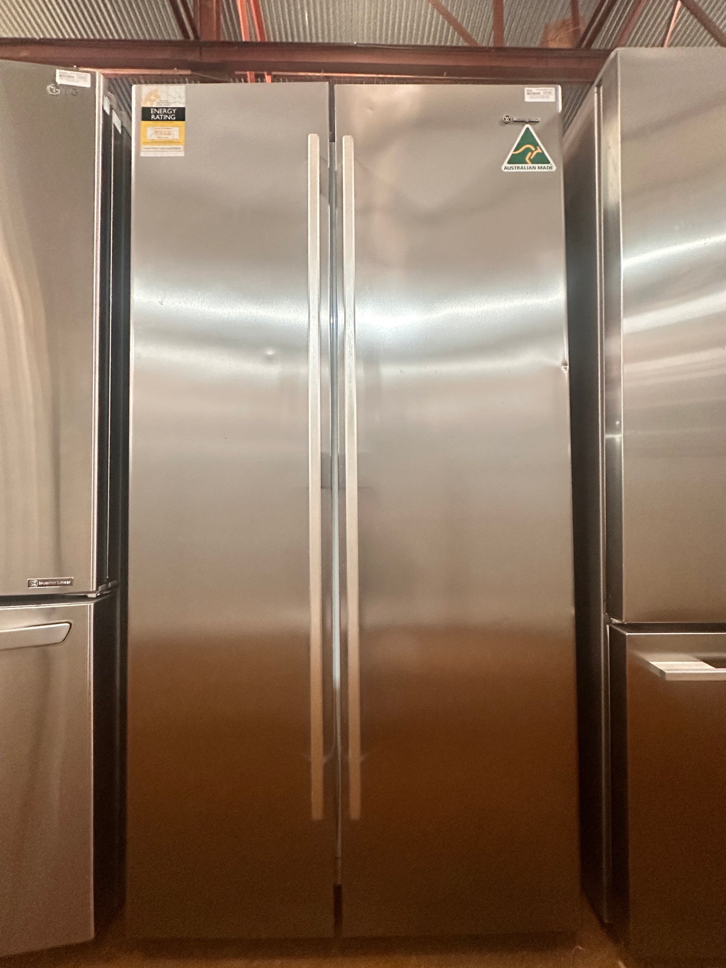 Westinghouse Stainless Side by Side Fridge Freezer 610L WSE6100SF