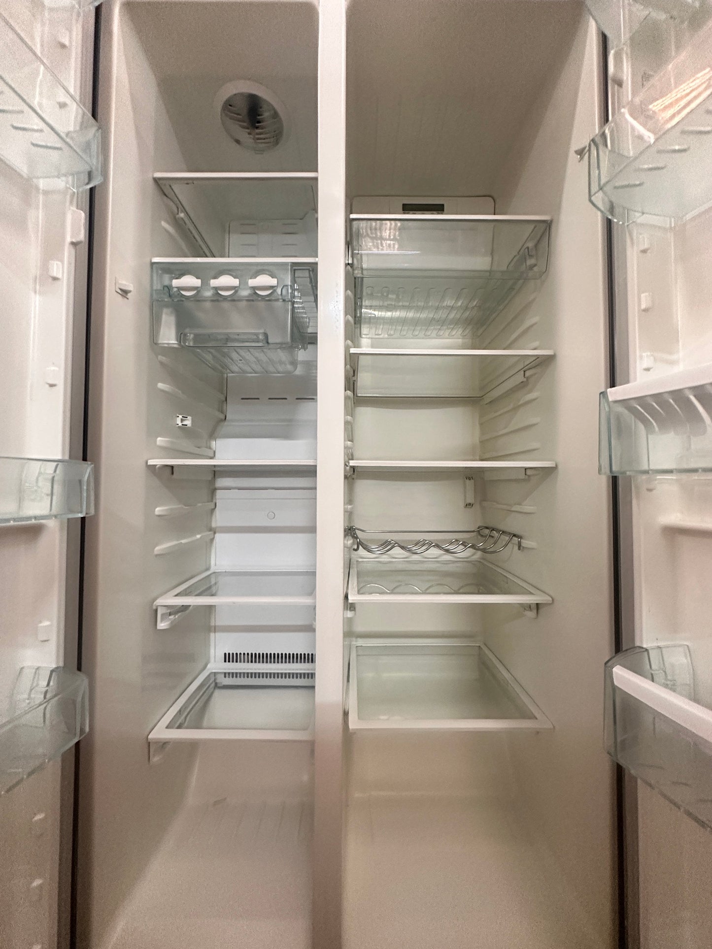 Westinghouse Stainless Side by Side Fridge Freezer 610L WSE6100SF
