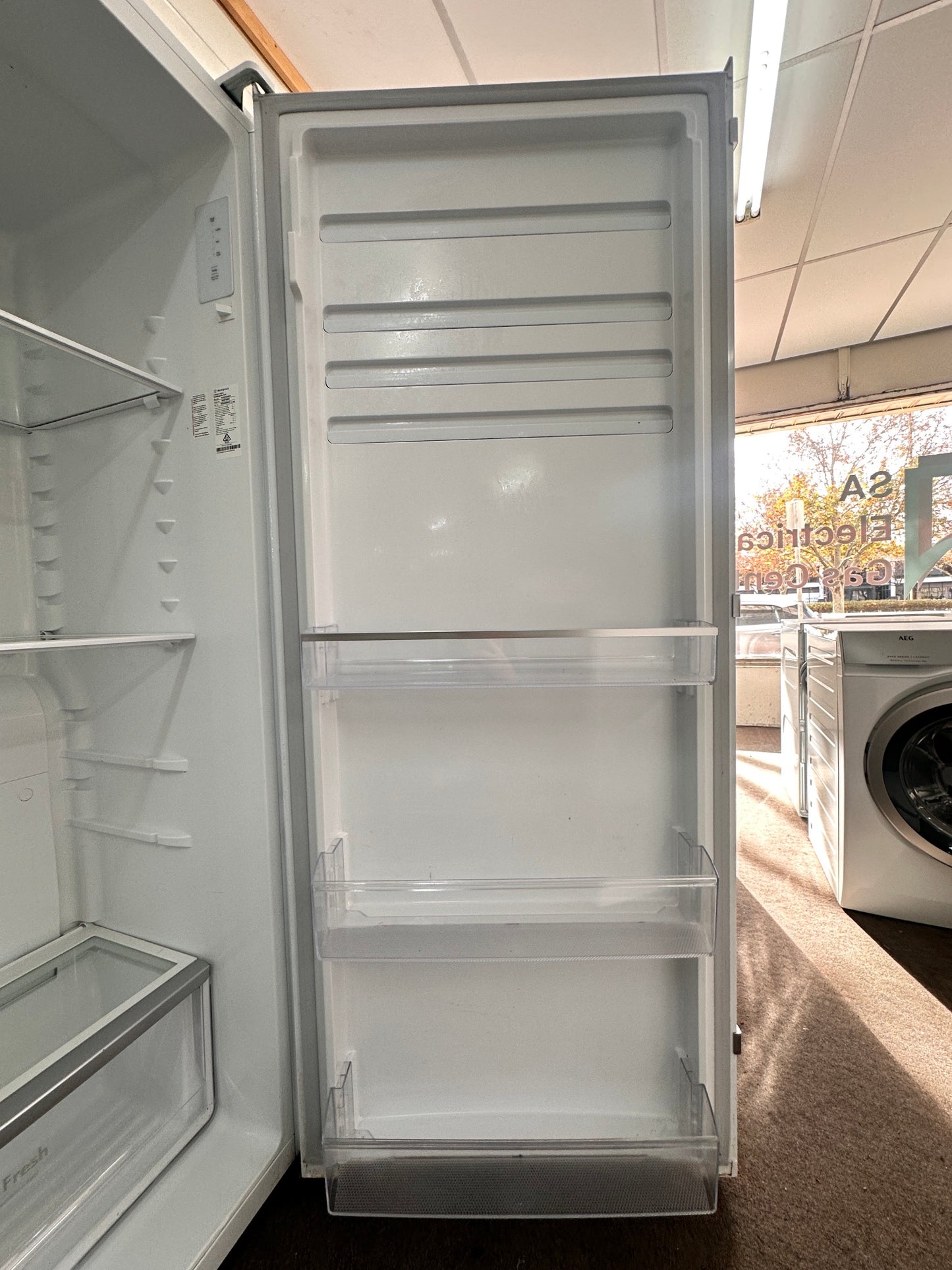 Westinghouse Freestanding Fridge Only 501L WRB5004WA