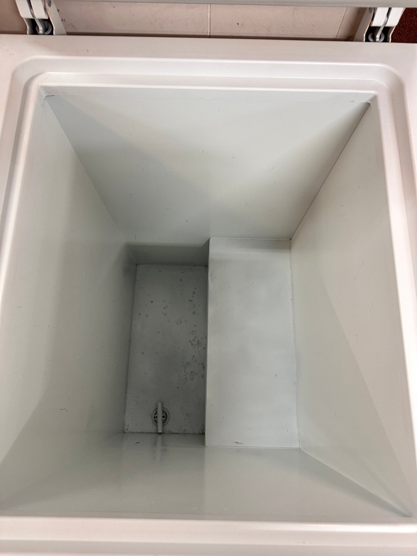 Westinghouse Chest Freezer 150L WCM1500WC