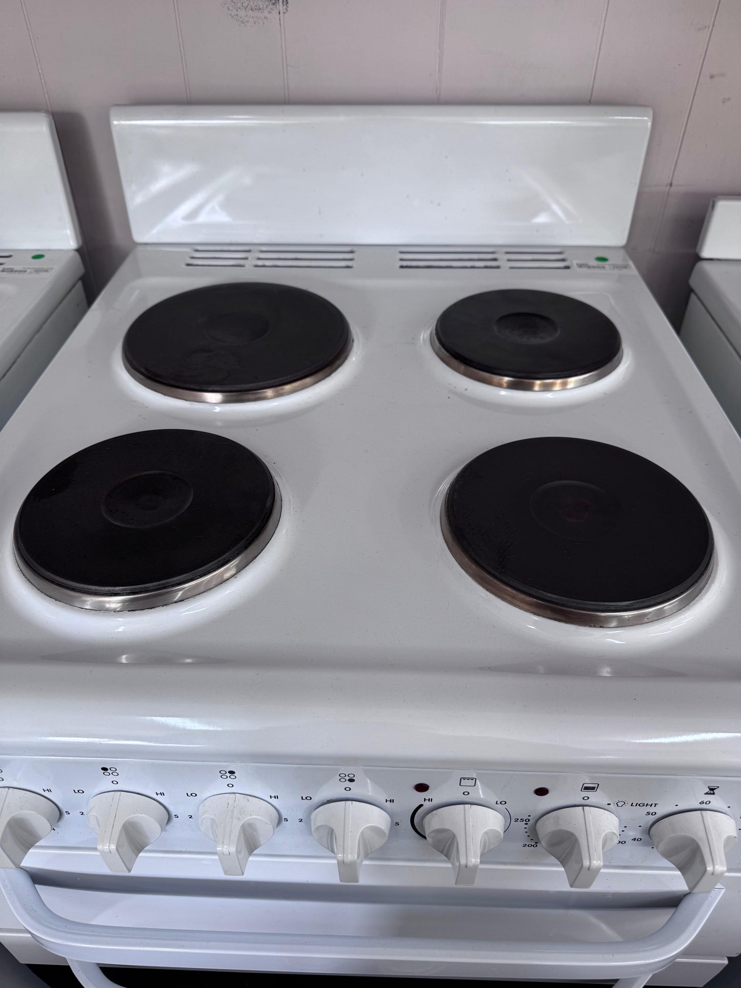 Chef 54cm Upright Freestanding Electric Stove 535 (32335 F)