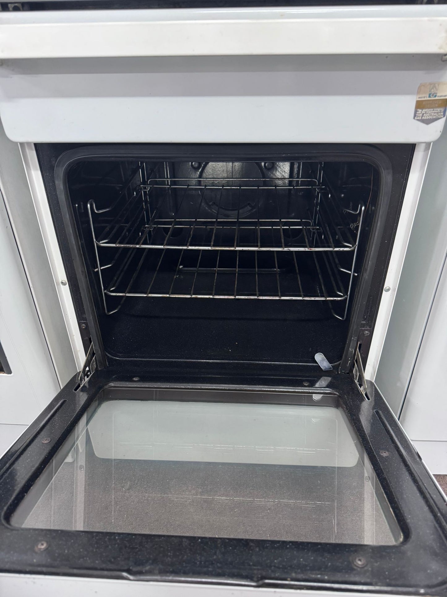 Chef Freestanding Gas Stove 54cm, 6 Months Warranty (32384 F)