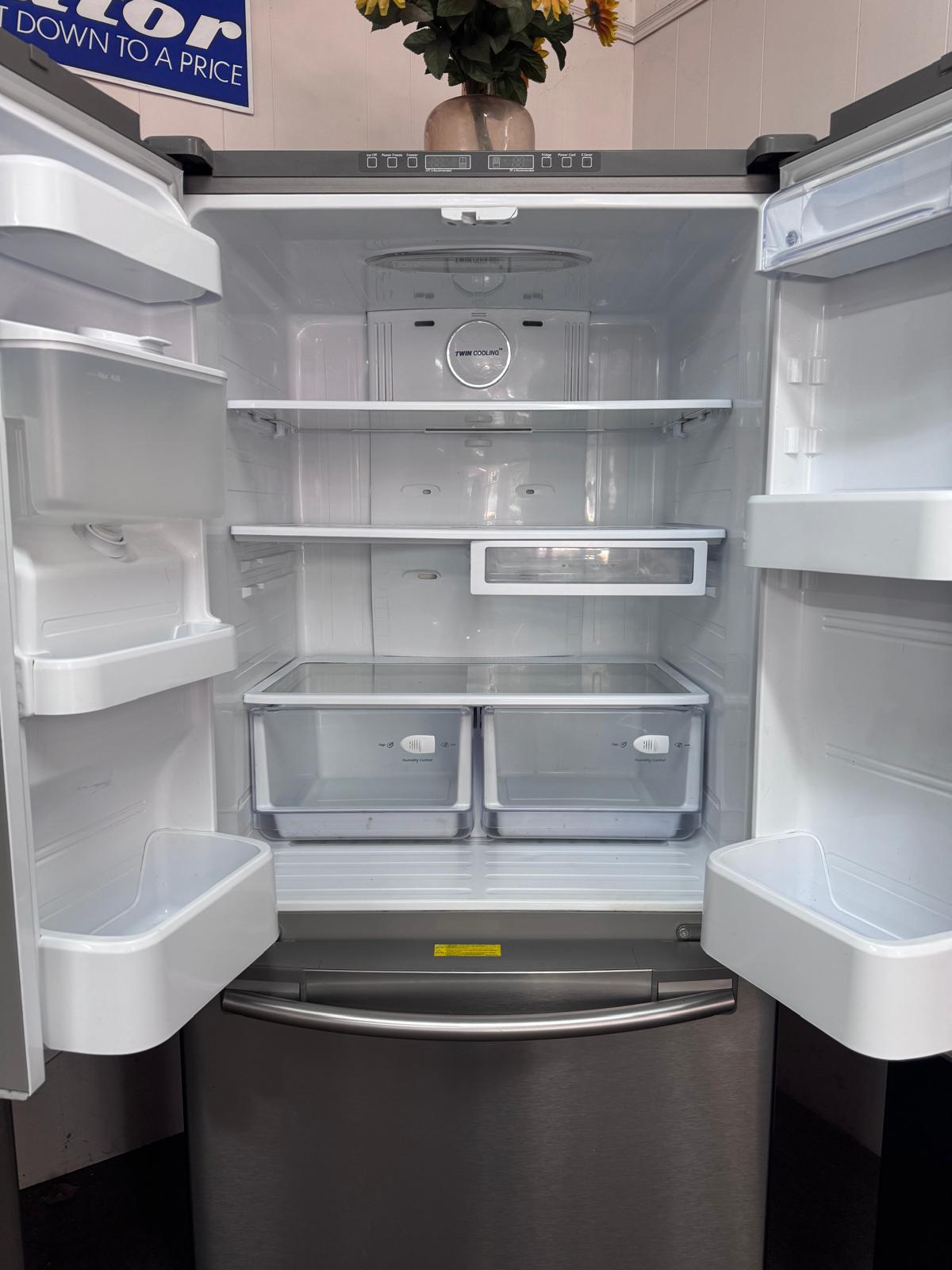 Samsung French Door Fridge Freezer SRF583DLS 583L Silver(32325 F)