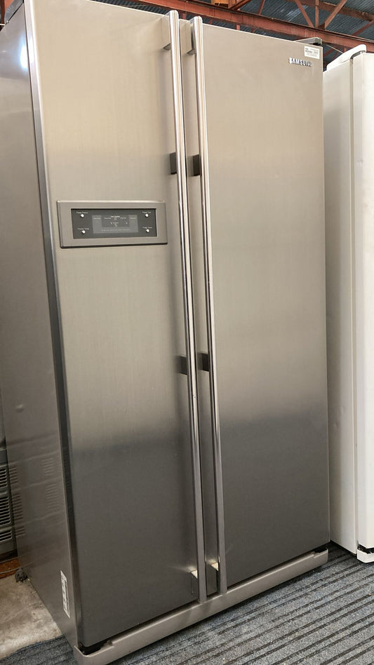 Samsung Side by Side Fridge Freezer 596L SRS598NSS