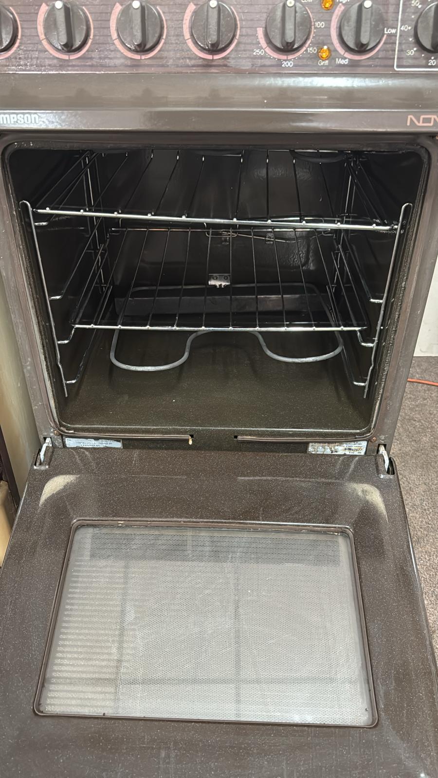 Simpson Freestanding Electric Stove- Nova (32496 F)