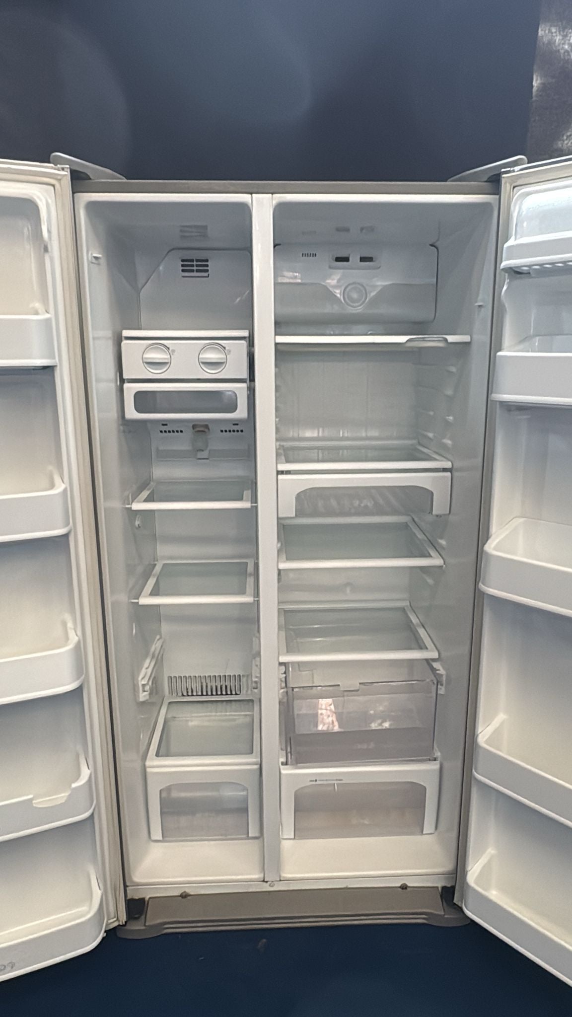 LG Side by Side Fridge Freezer 608L GRB207NIS (32539)