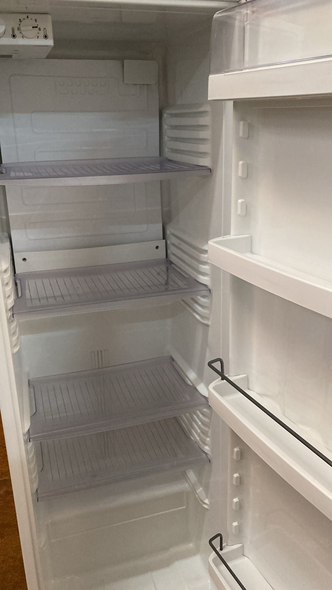 Fisher & Paykel Freestanding Fridge Only, C270R (33132)