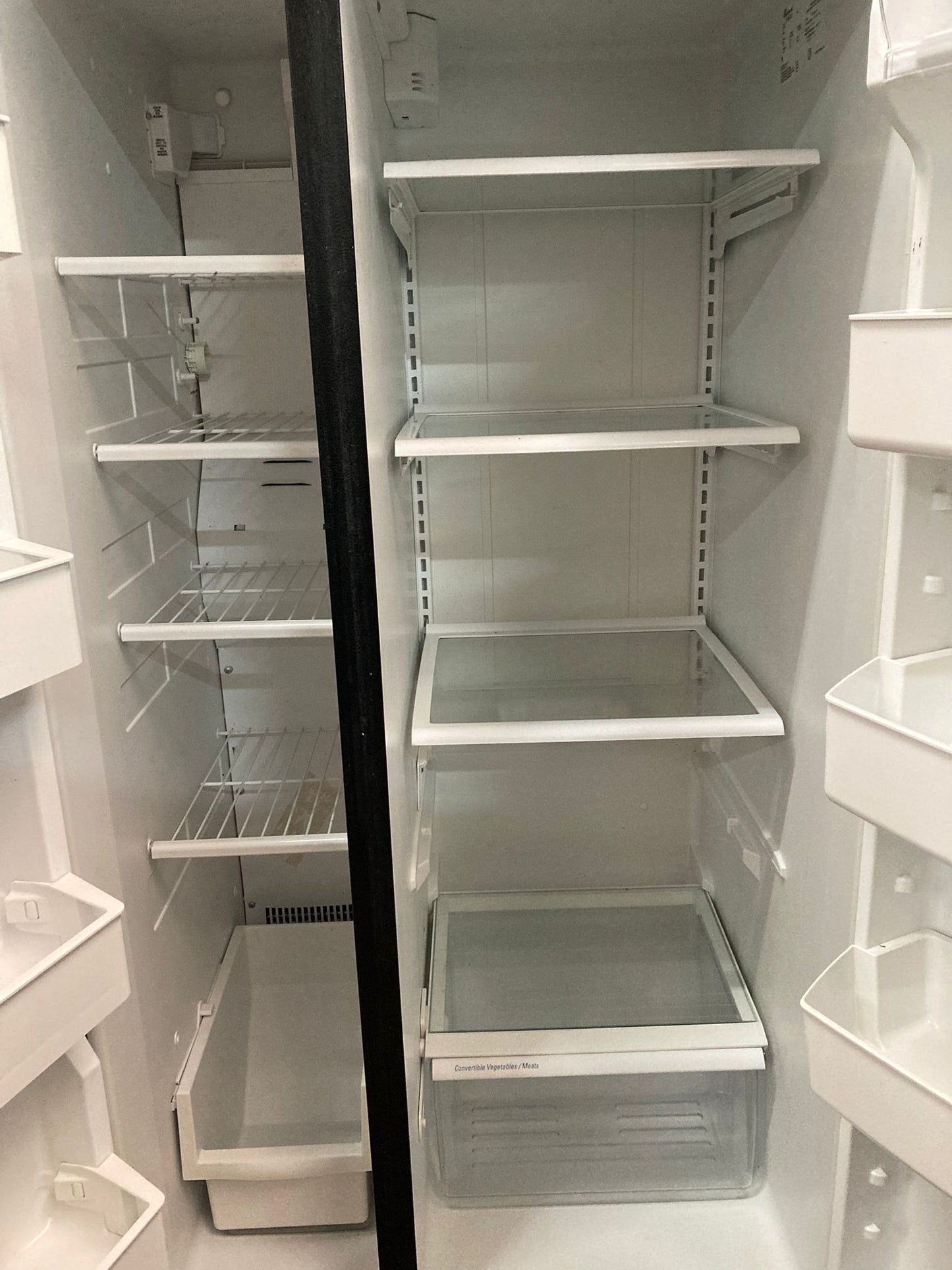 Whirlpool Side by Side Fridge Freezer 640L (33165)