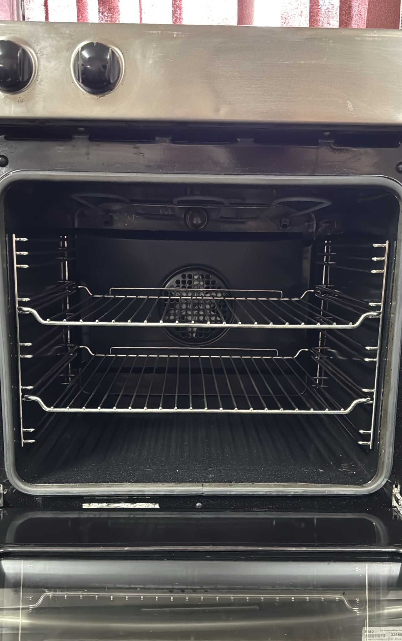 Westinghouse 662 Electric Underbench Oven, Fan Forced (33182)