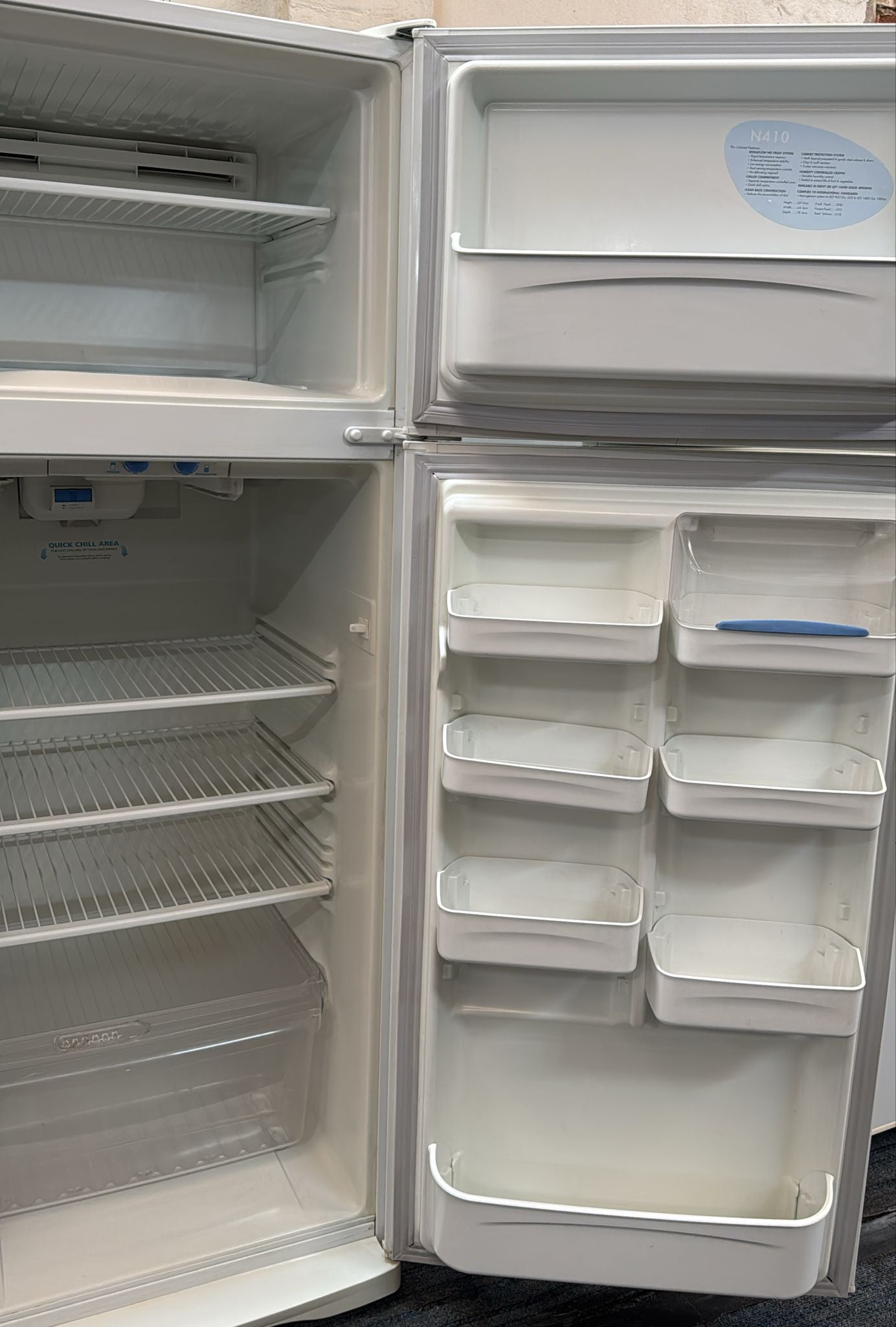 Kelvinator Top Mount Fridge Freezer N410HR 410L (33205)