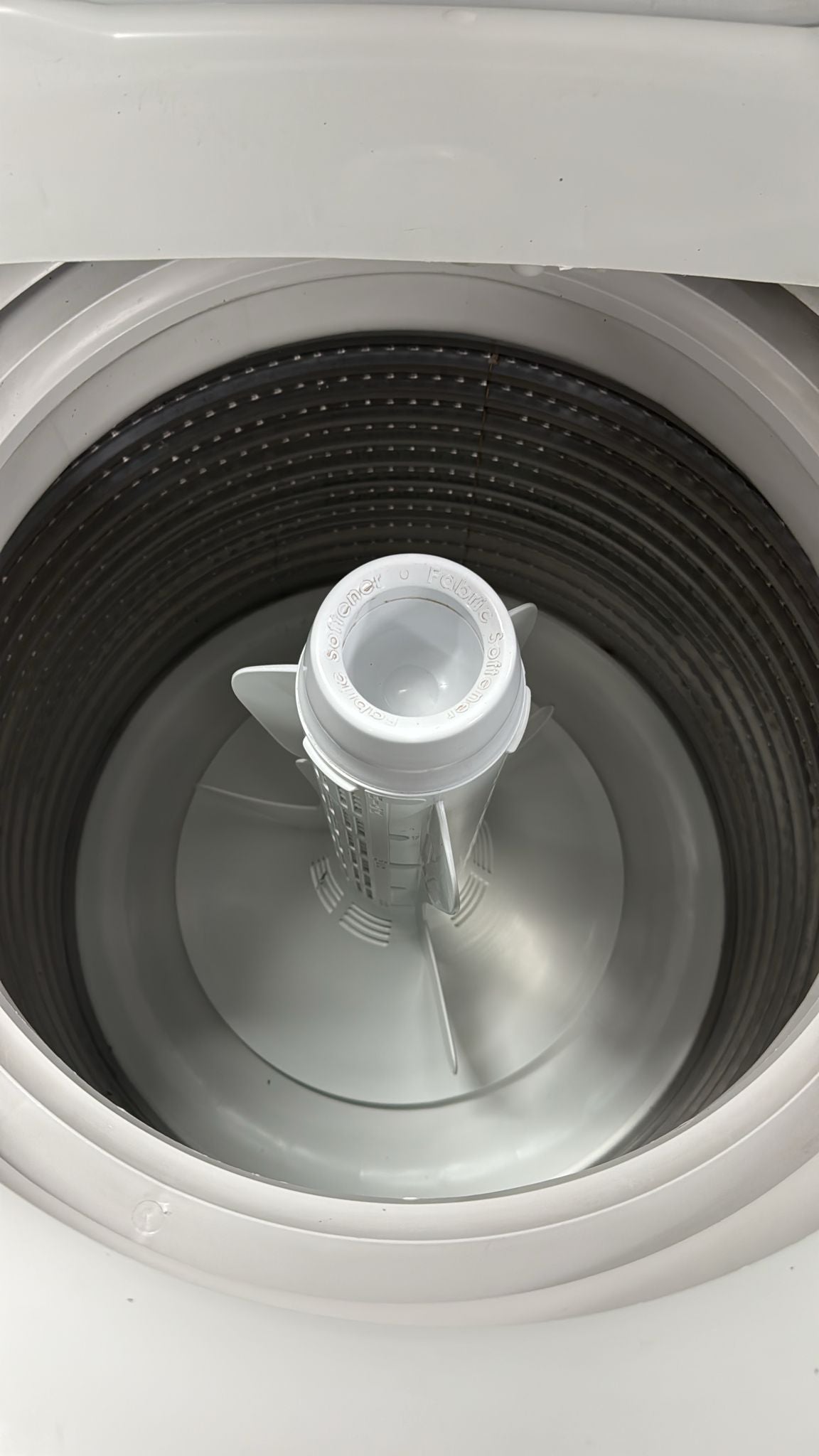Fisher & Paykel Top Loader Washing Machine 7.5kg GW712 (33230)