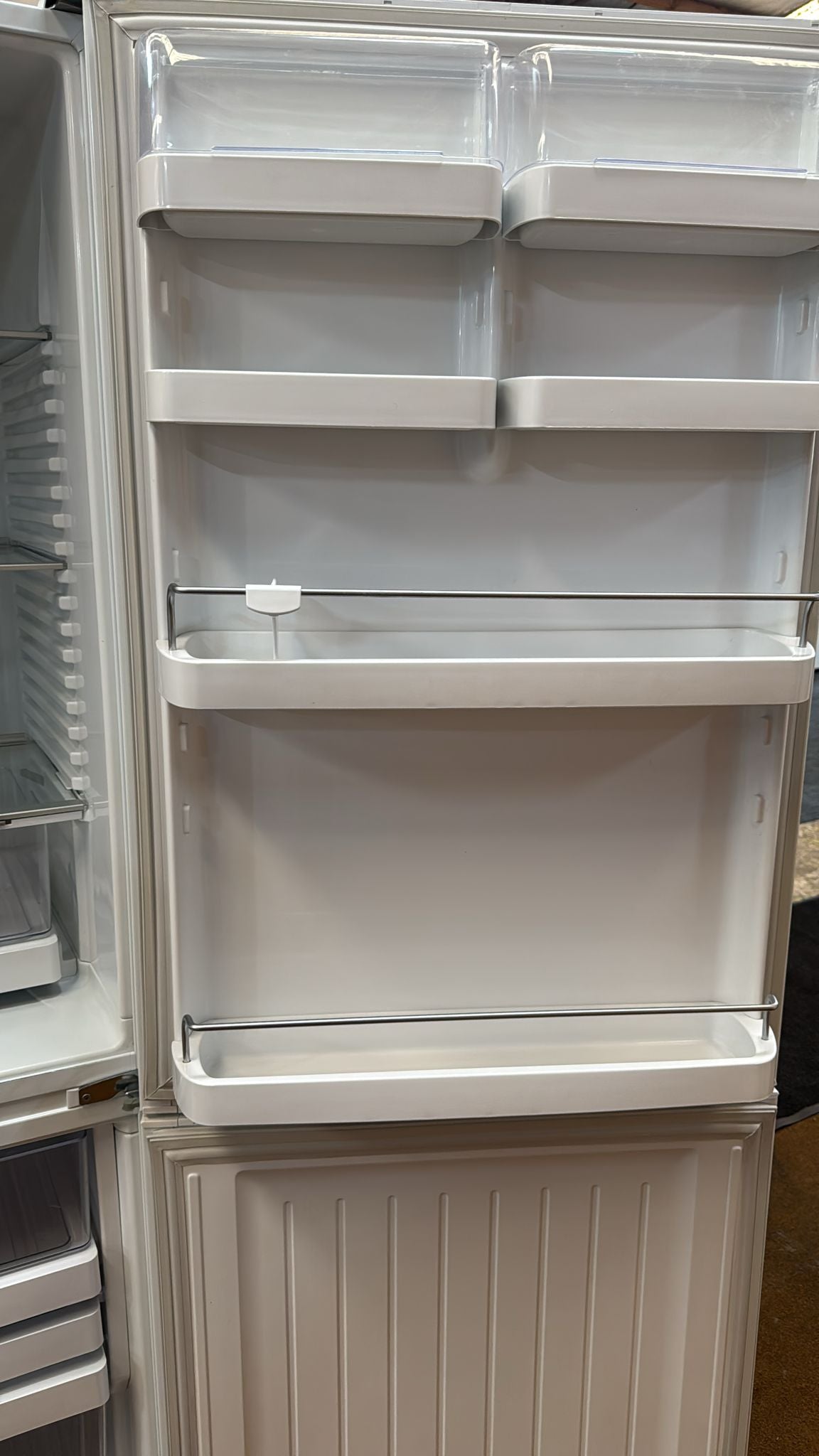 Fisher & Paykel Bottom Mount Fridge Freezer 442L, E442B (33248)