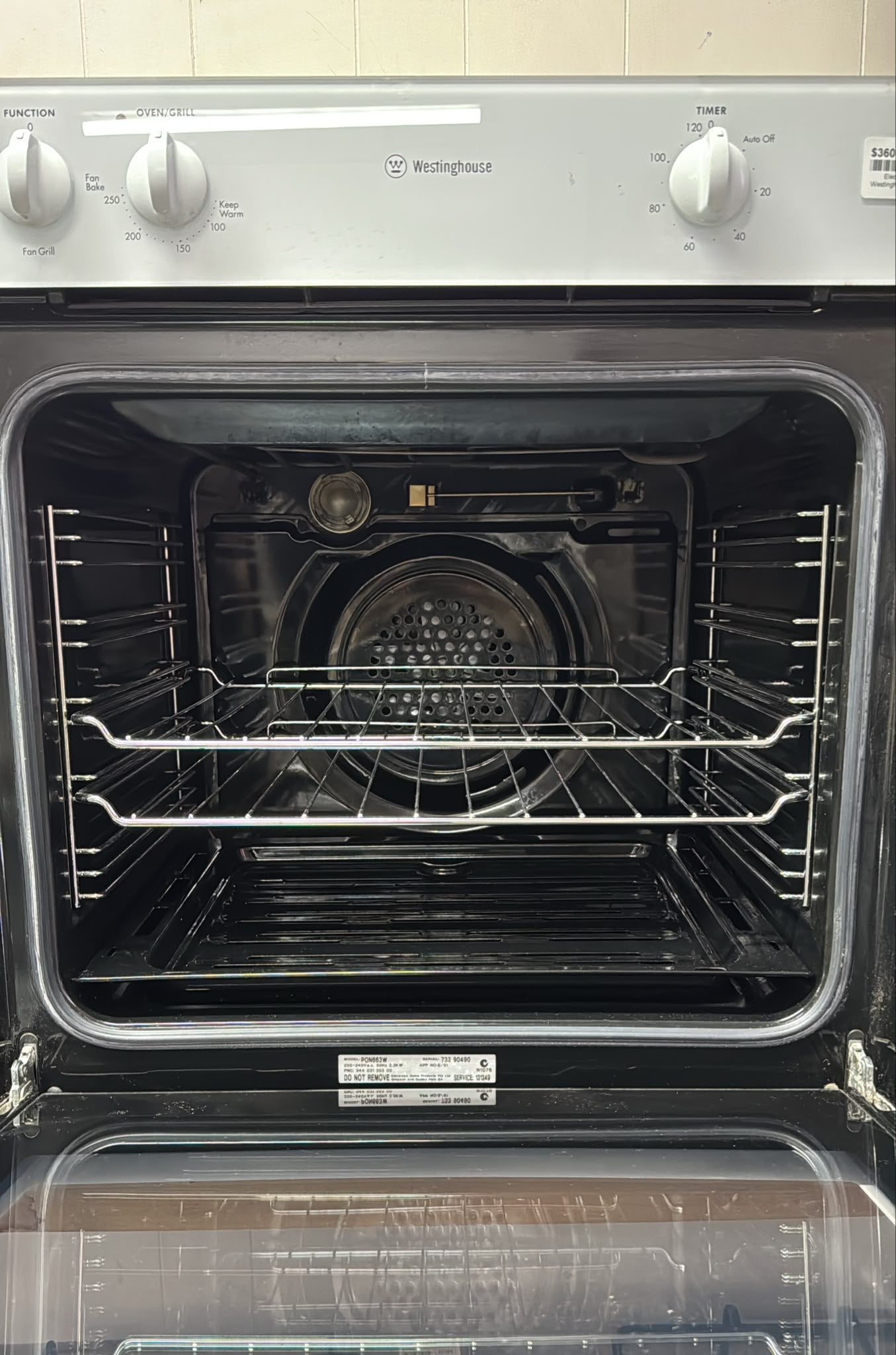 Westinghouse 663 Electric Underbench Oven, Fan Forced (33278)