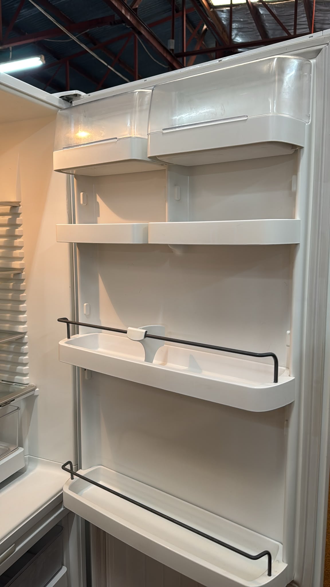 Fisher & Paykel Bottom Mount Fridge Freezer 403L (33290)