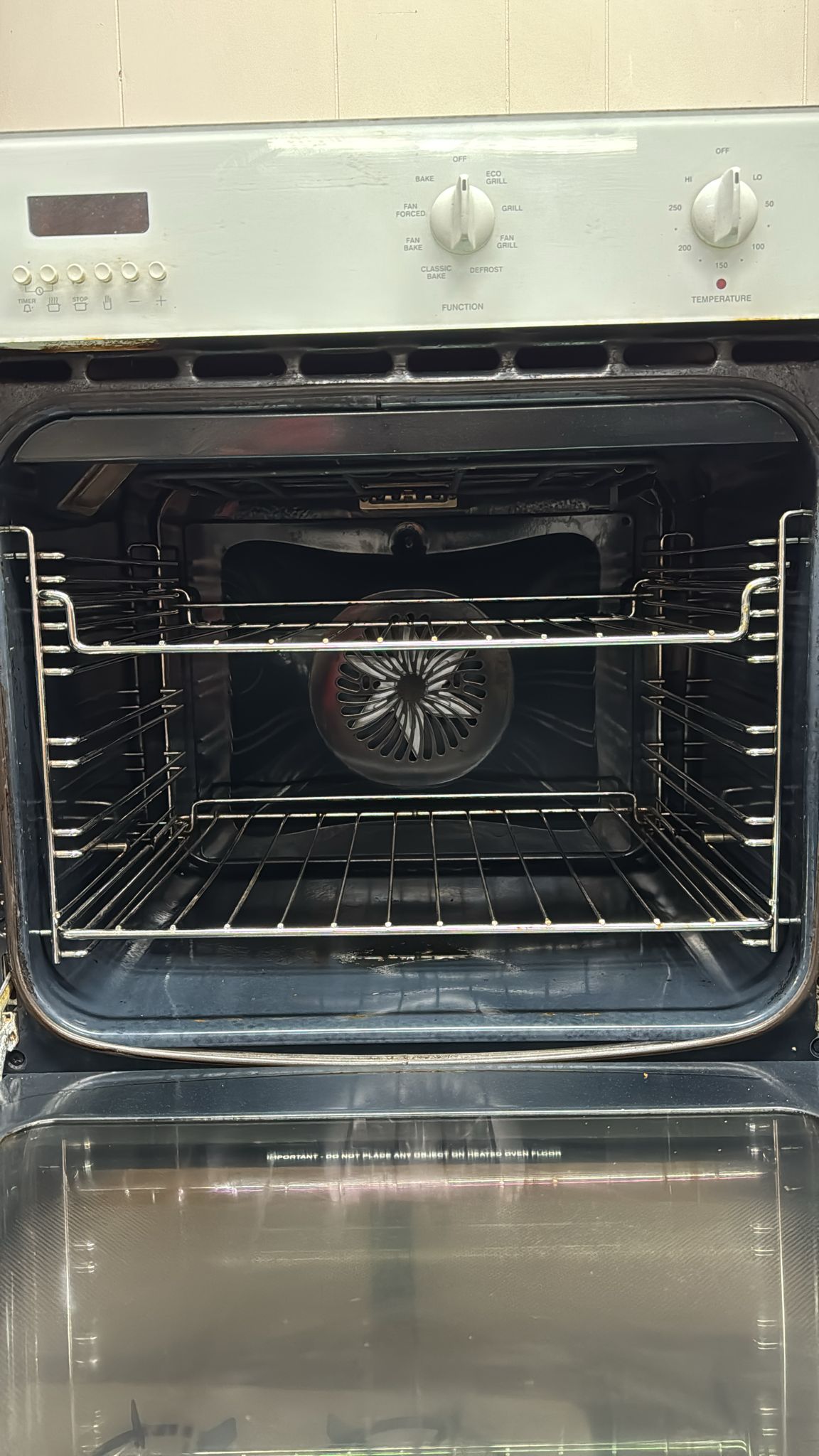 Fisher & Paykel 60cm Electric Underbench Oven, Fan Forced (33336)
