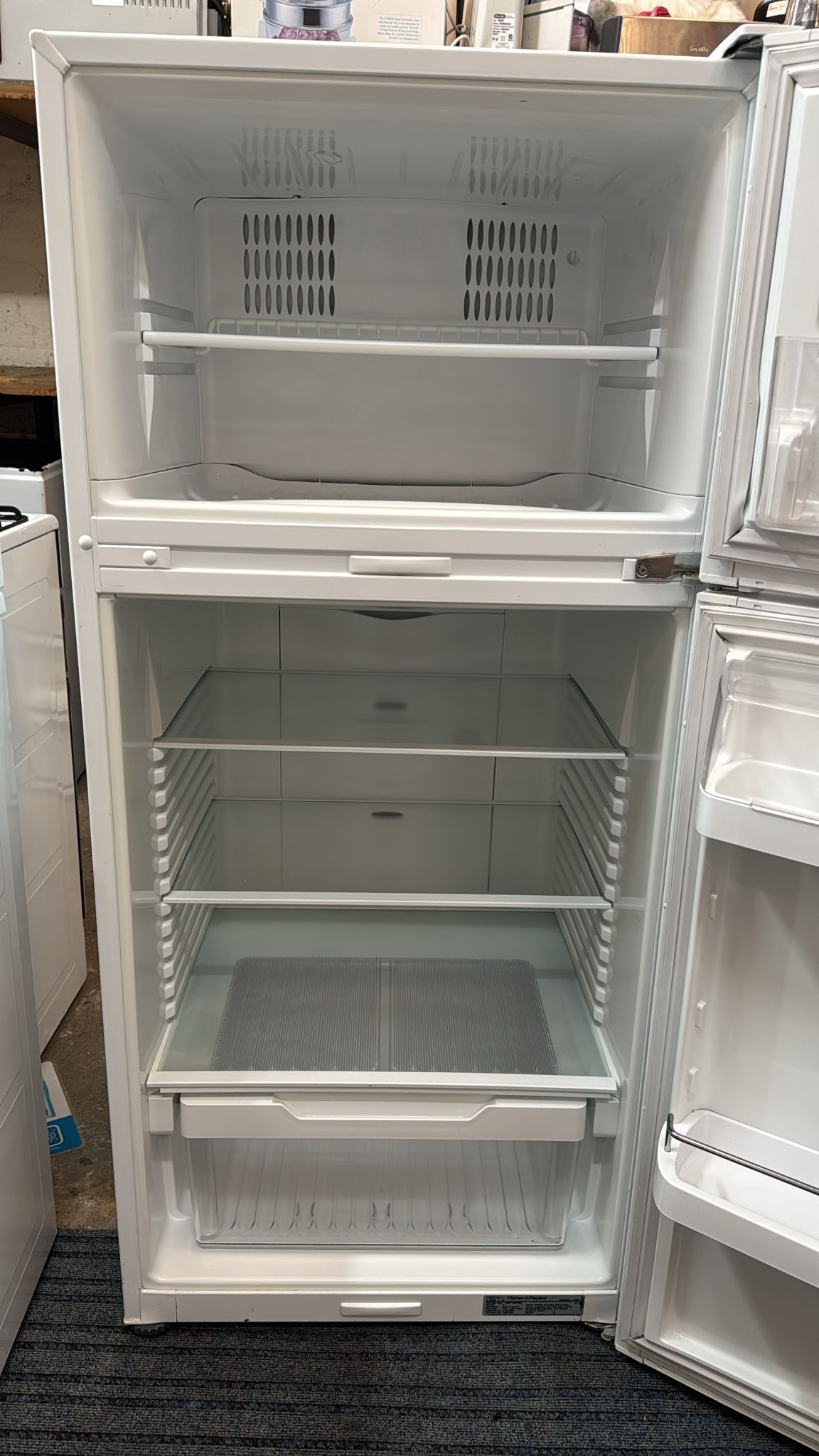 Fisher & Paykel Top Mount Fridge Freezer 330L, E331T (33387)