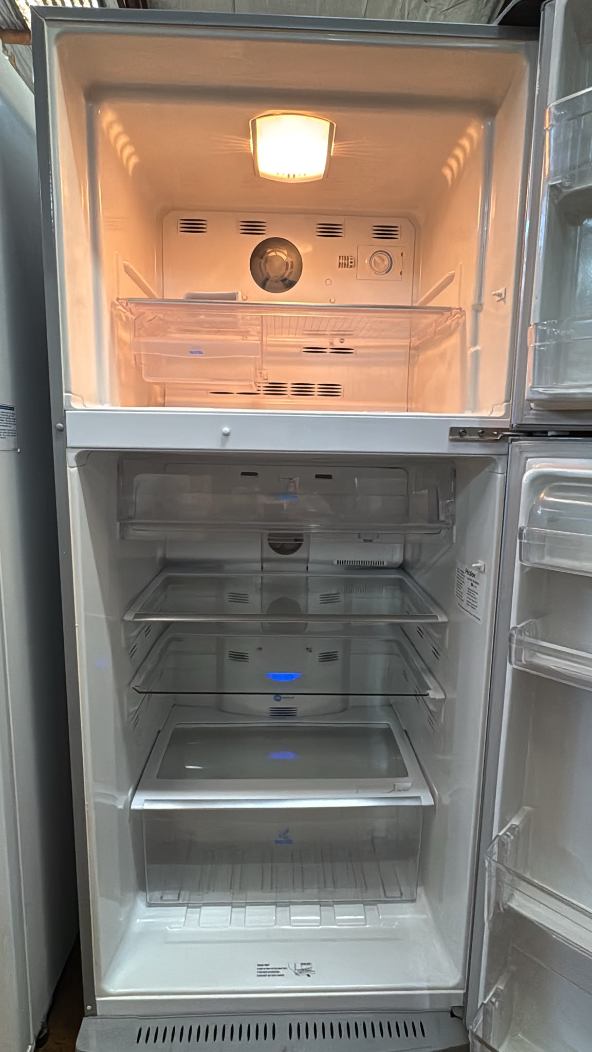 Haier Top Mount Fridge Freezer 457L, HTMR480SS (33408)