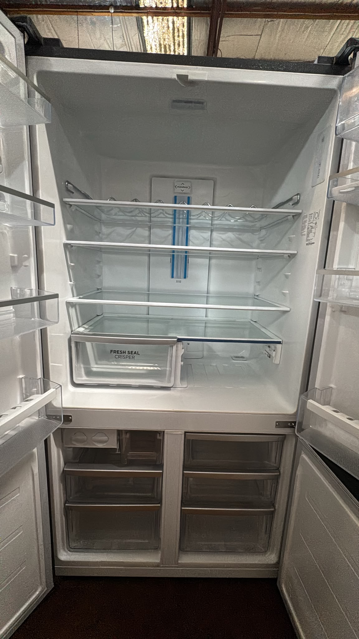 Westinghouse French Door Fridge Freezer 600L, WQE6000BB (33437)