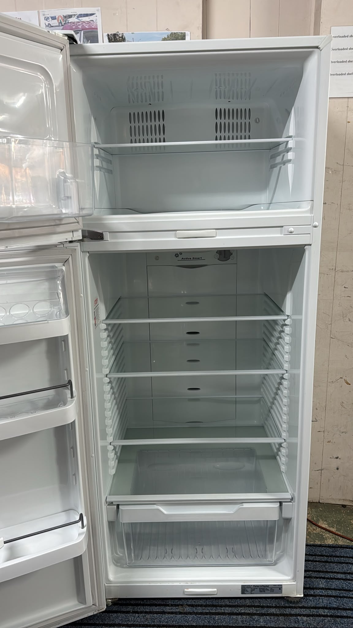 Fisher & Paykel Top Mount Fridge Freezer 380L, E381TRT (33434)