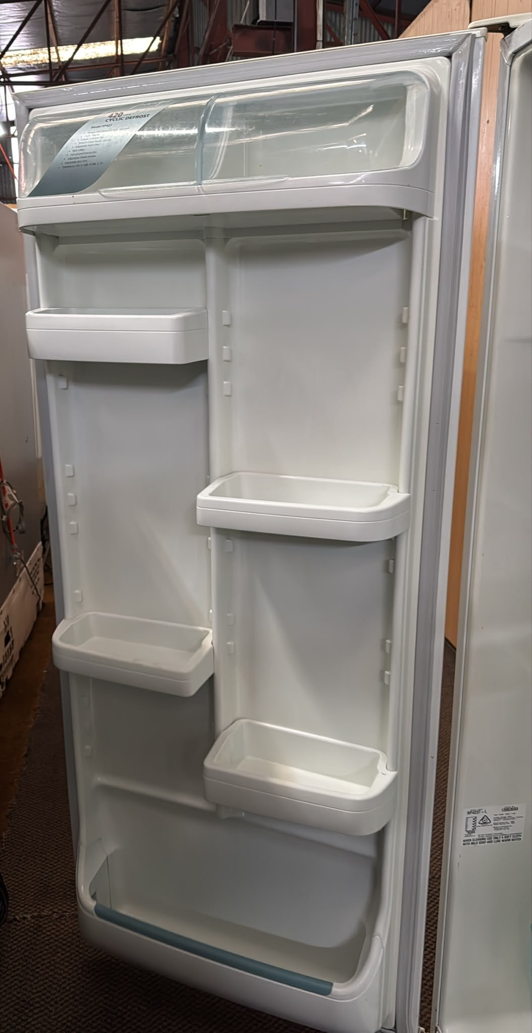 Westinghouse Freestanding Fridge Only 420L (33463)
