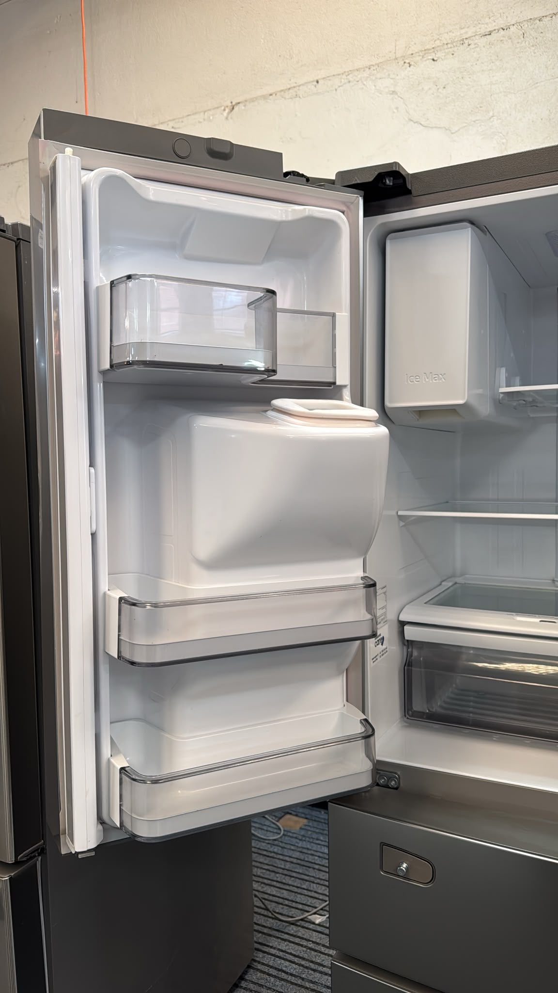 Samsung French Door Fridge Freezer 680L, SRF678CDLS (33574)