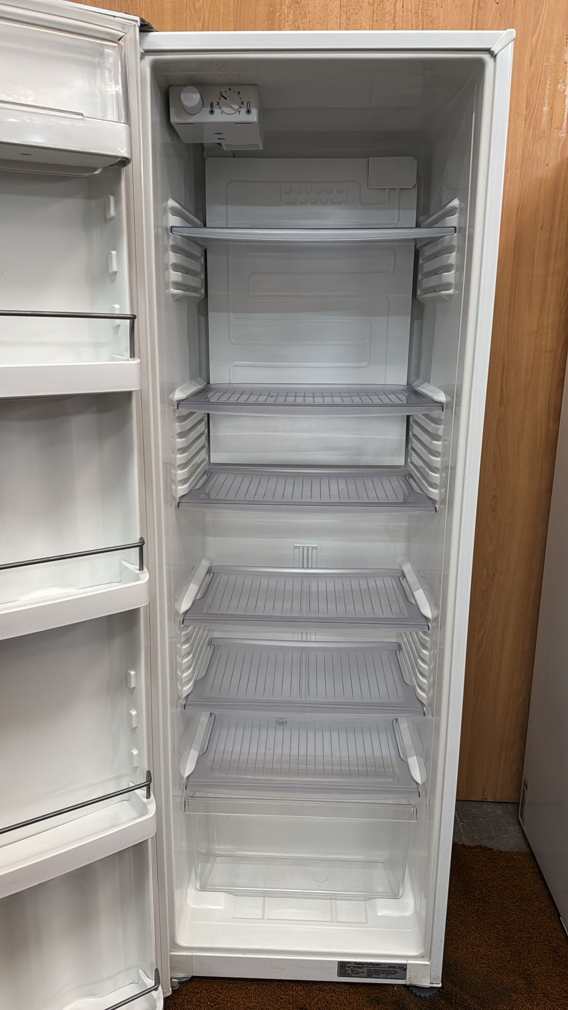 Fisher & Paykel Freestanding Fridge Only, C270 (33637)