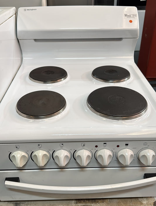 Westinghouse Fan Forced Elevated Electric Stove (33710)
