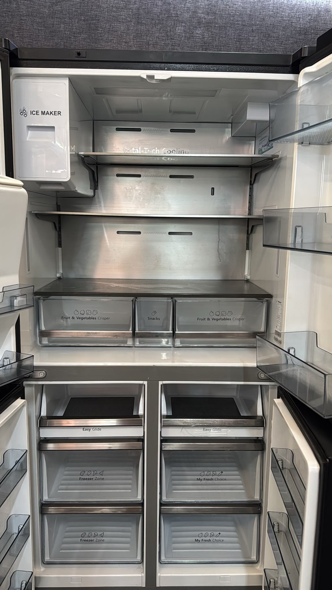 Hisense French Door Fridge Freezer 585L, HRCD585BW (33706)