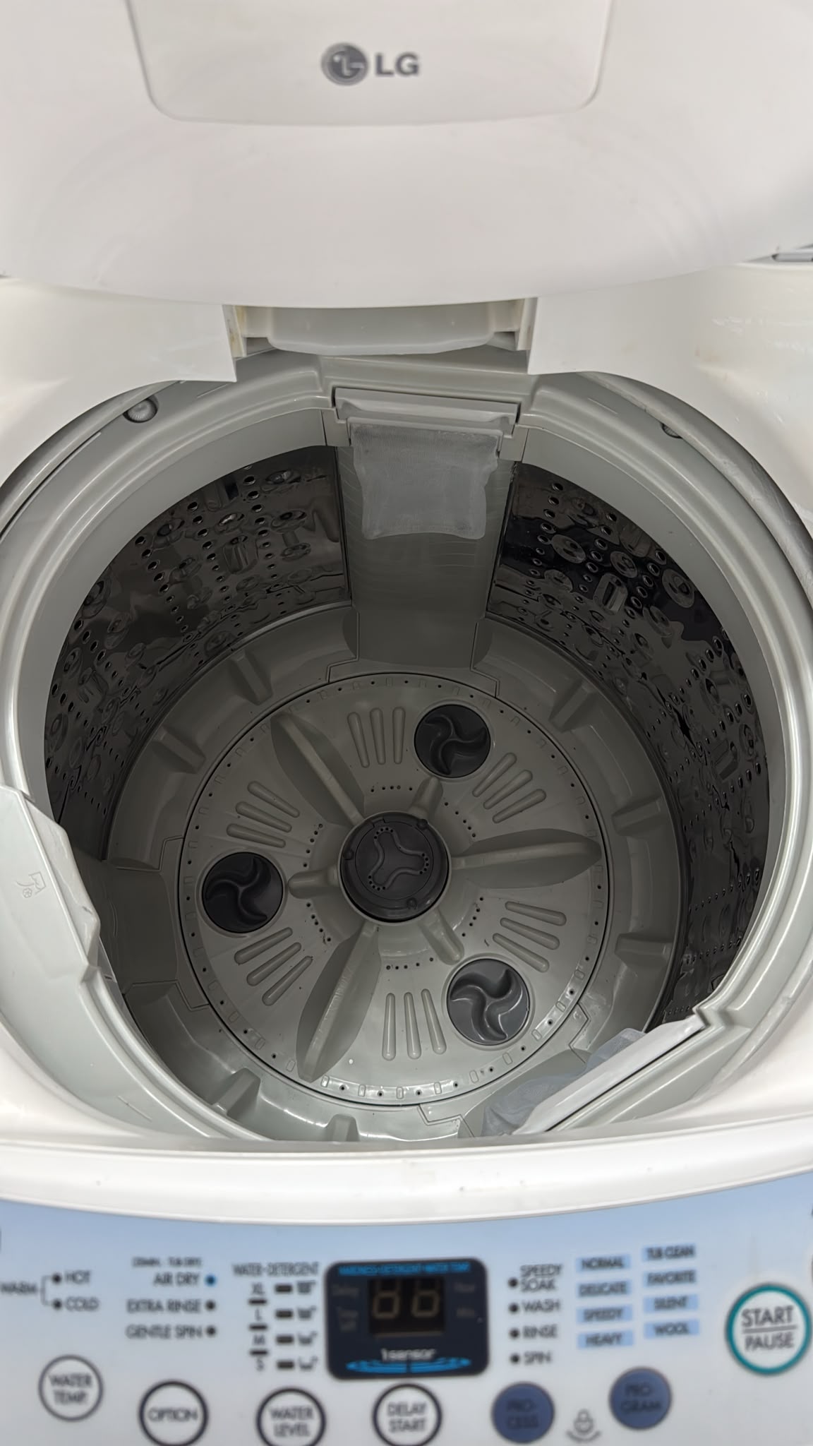 LG Top Loader Washing Machine 6.5kg WFT656 (33705)