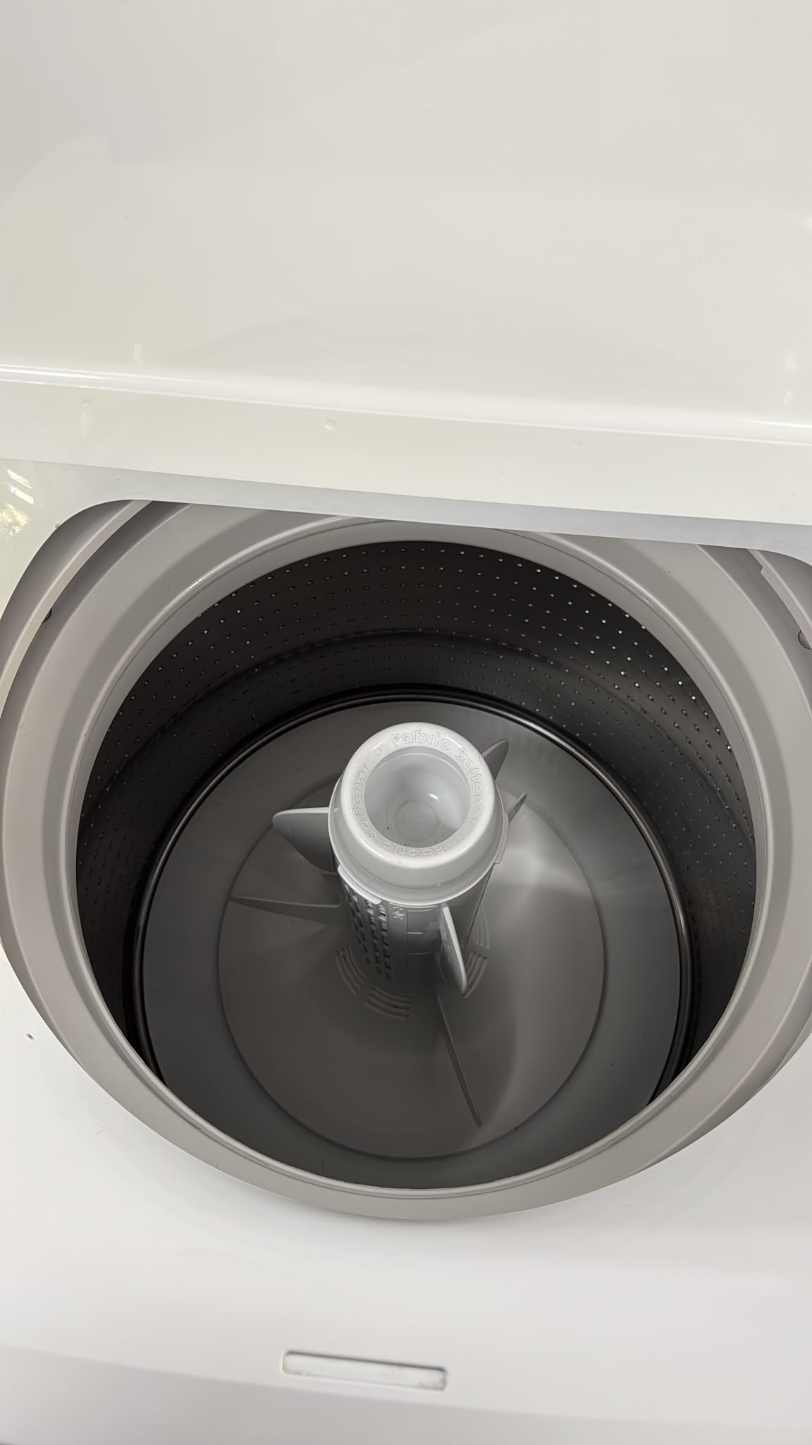 Fisher & Paykel Top Loader Washing Machine 8.5kg WA8560G1 (33833)