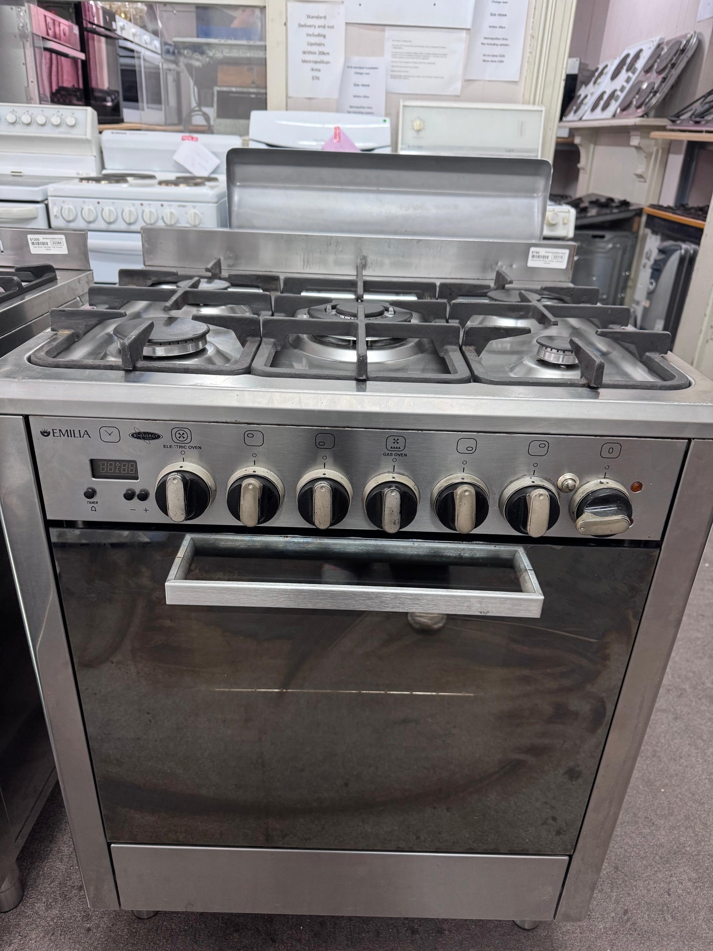 Emilia Gas Stove 70cm, Fan Forced, 6 months warranty 32319 F