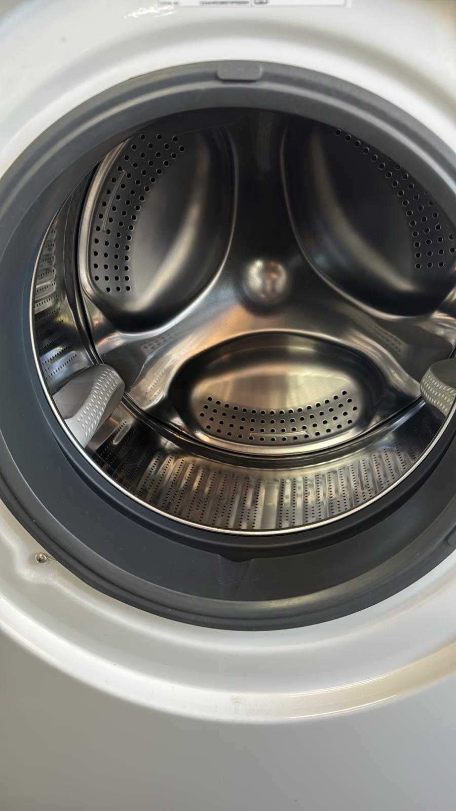 Fisher & Paykel Front Loader Washing Machine 8kg WH8060J3 (32491 F)